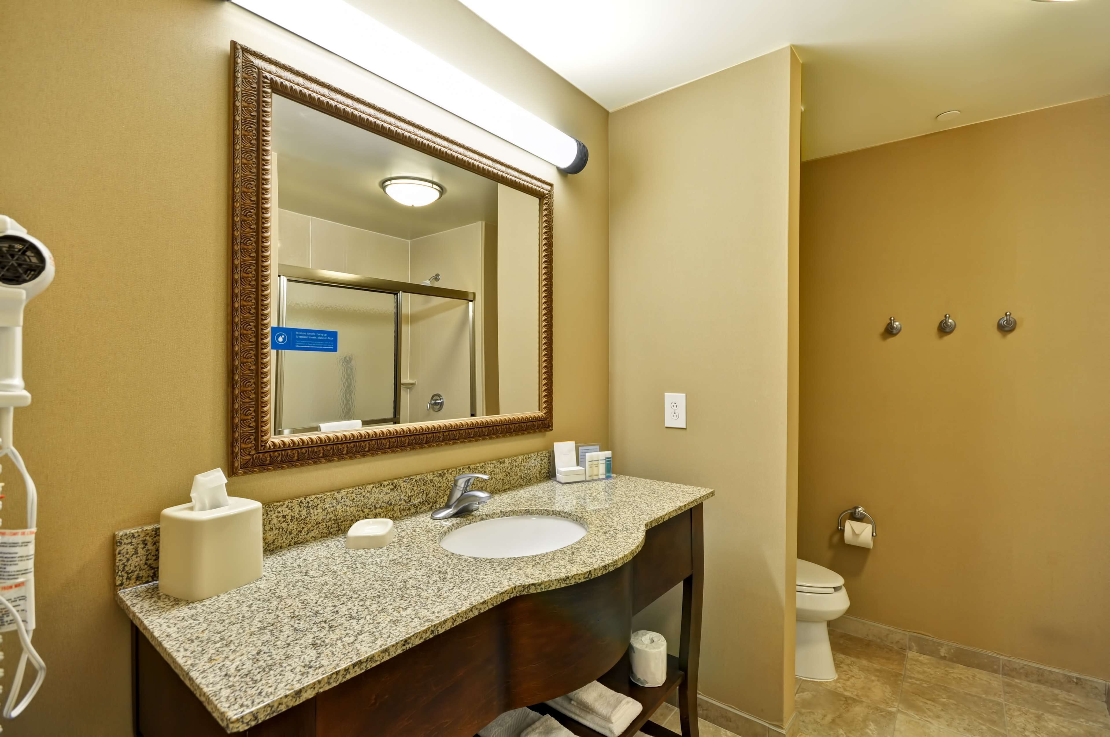 Hampton Inn & Suites Fredericksburg Hampton Inn & Suites Fredericksburg