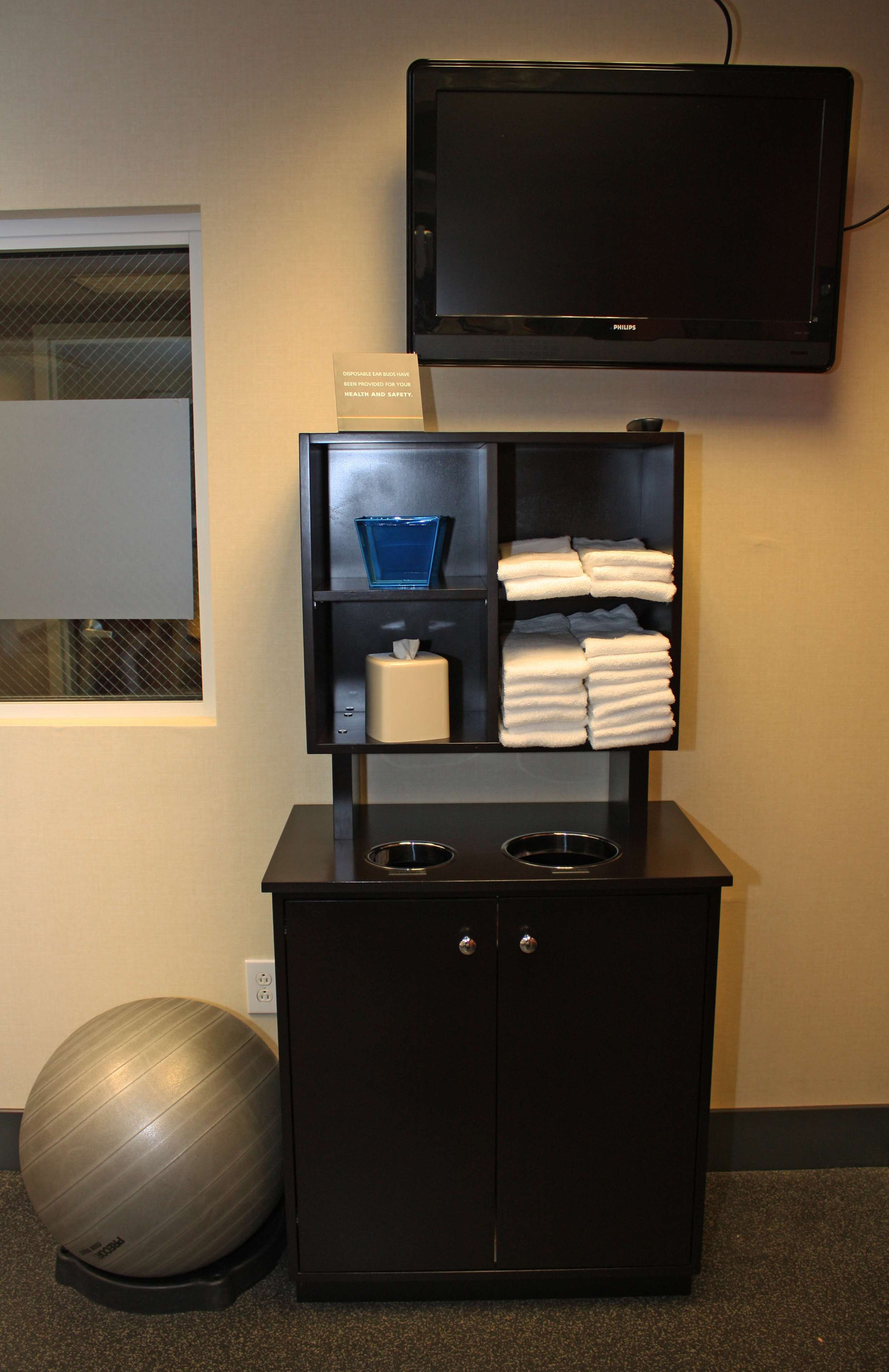 Hampton Inn & Suites Fredericksburg Hampton Inn & Suites Fredericksburg