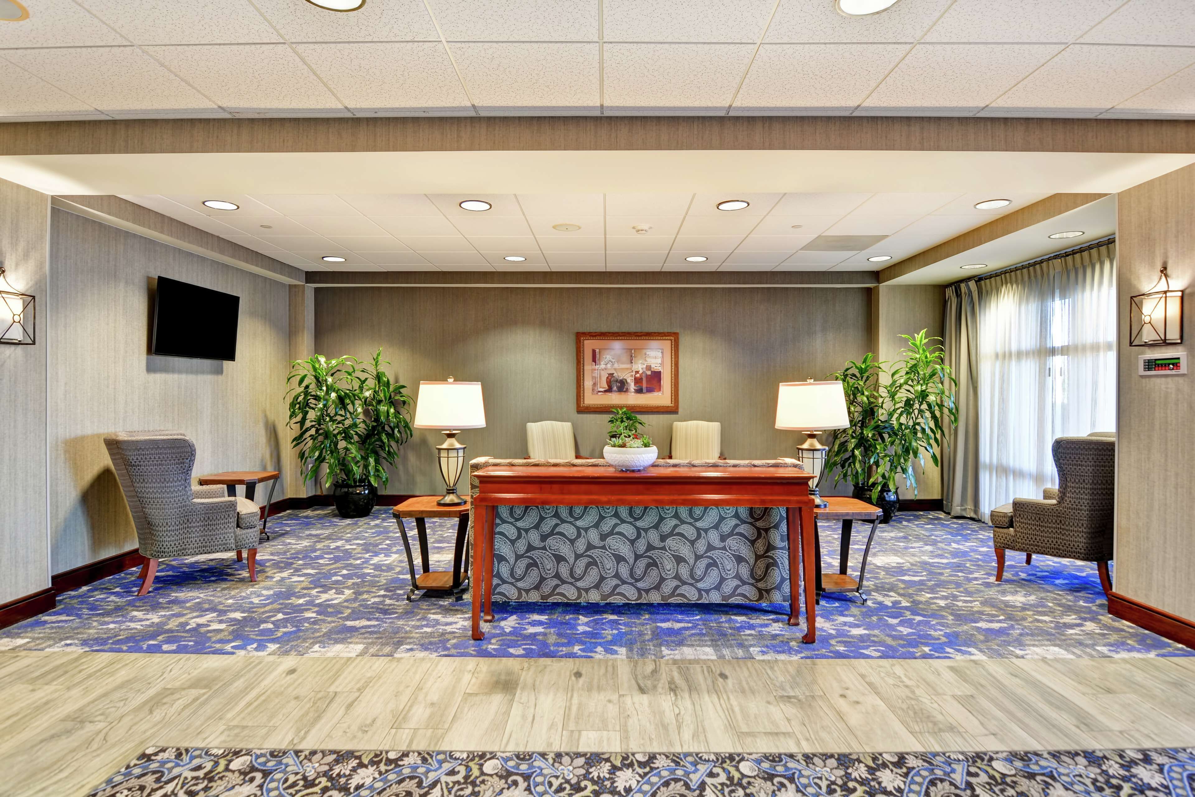 Hampton Inn & Suites Fredericksburg Hampton Inn & Suites Fredericksburg