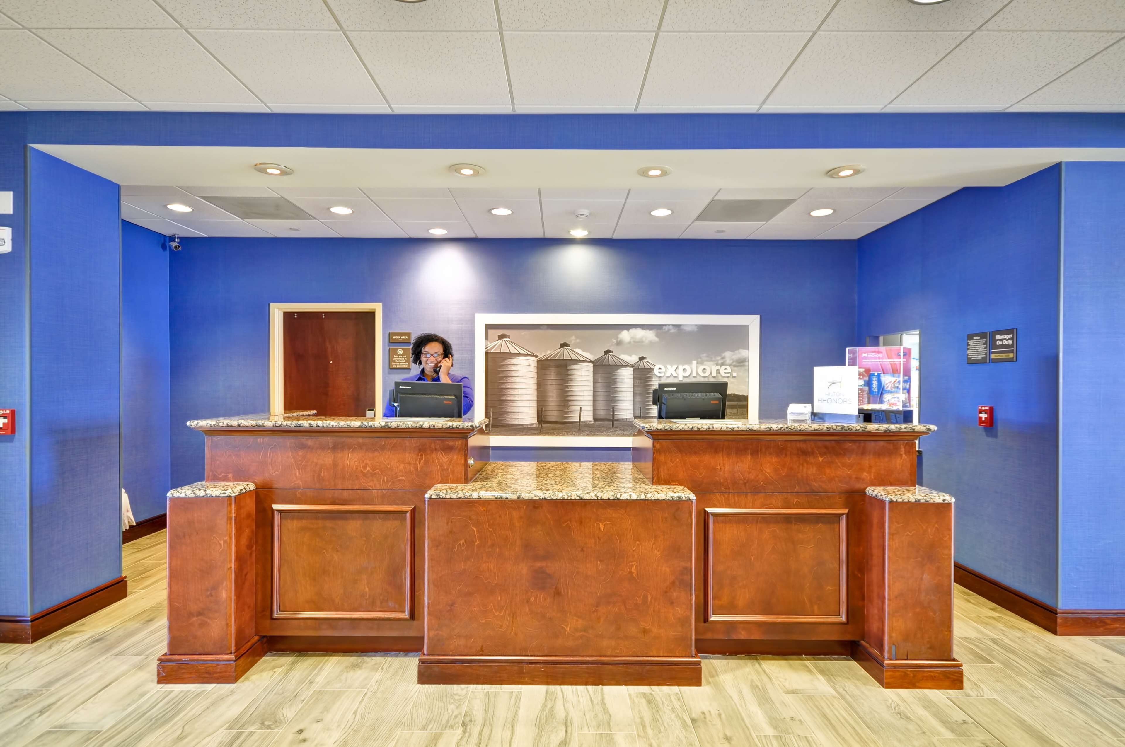 Hampton Inn & Suites Fredericksburg Hampton Inn & Suites Fredericksburg