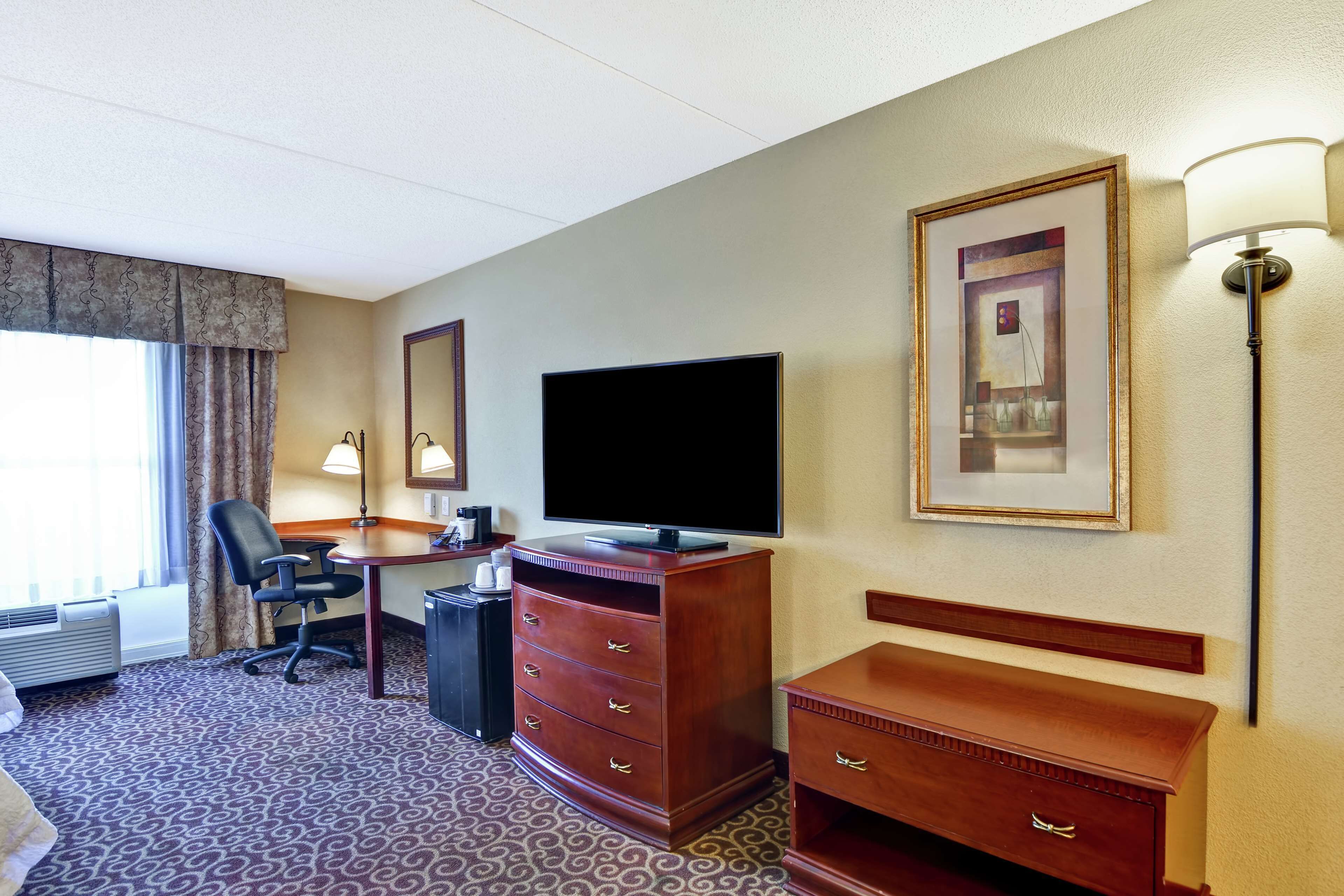 Hampton Inn & Suites Fredericksburg Hampton Inn & Suites Fredericksburg