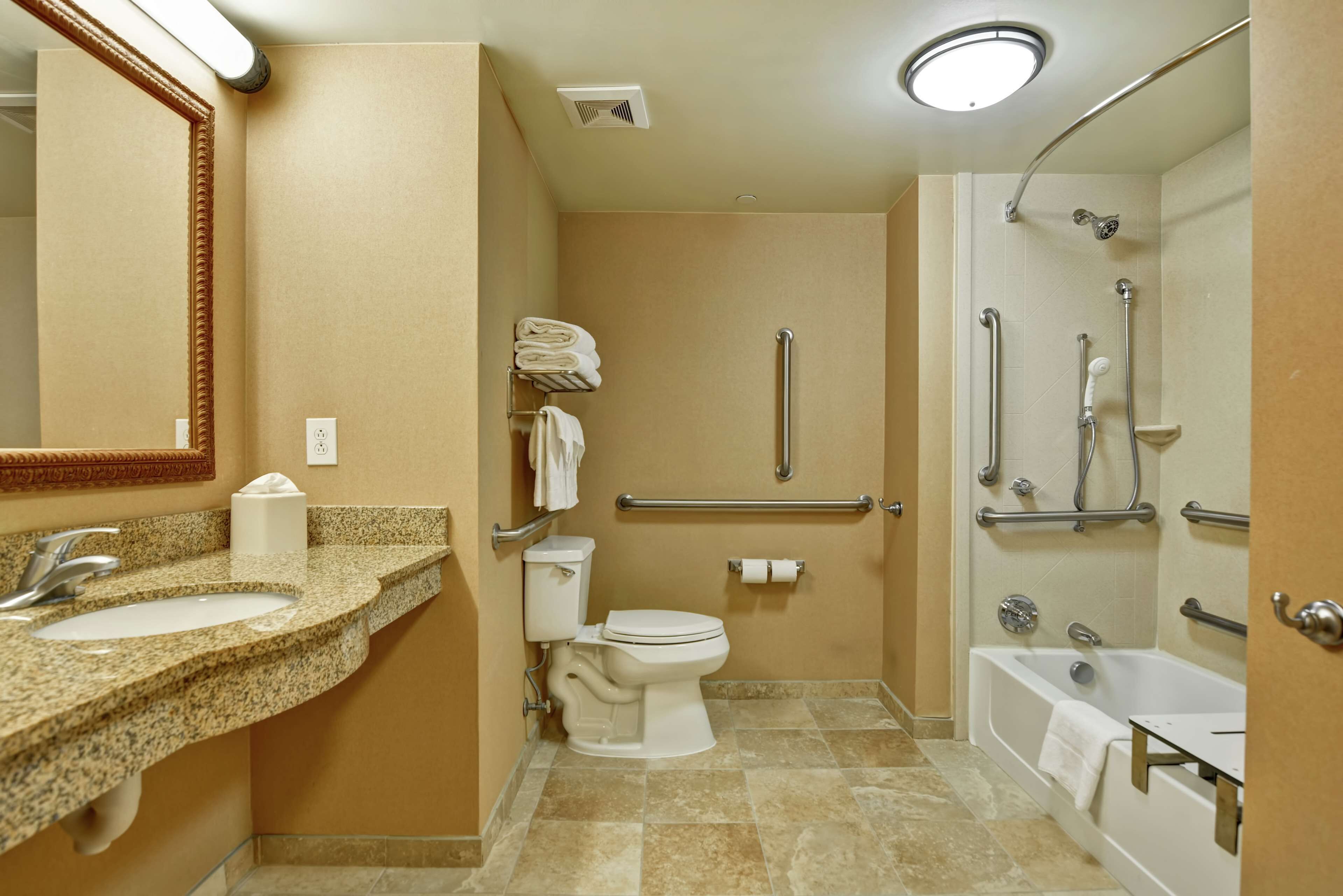 Hampton Inn & Suites Fredericksburg Hampton Inn & Suites Fredericksburg