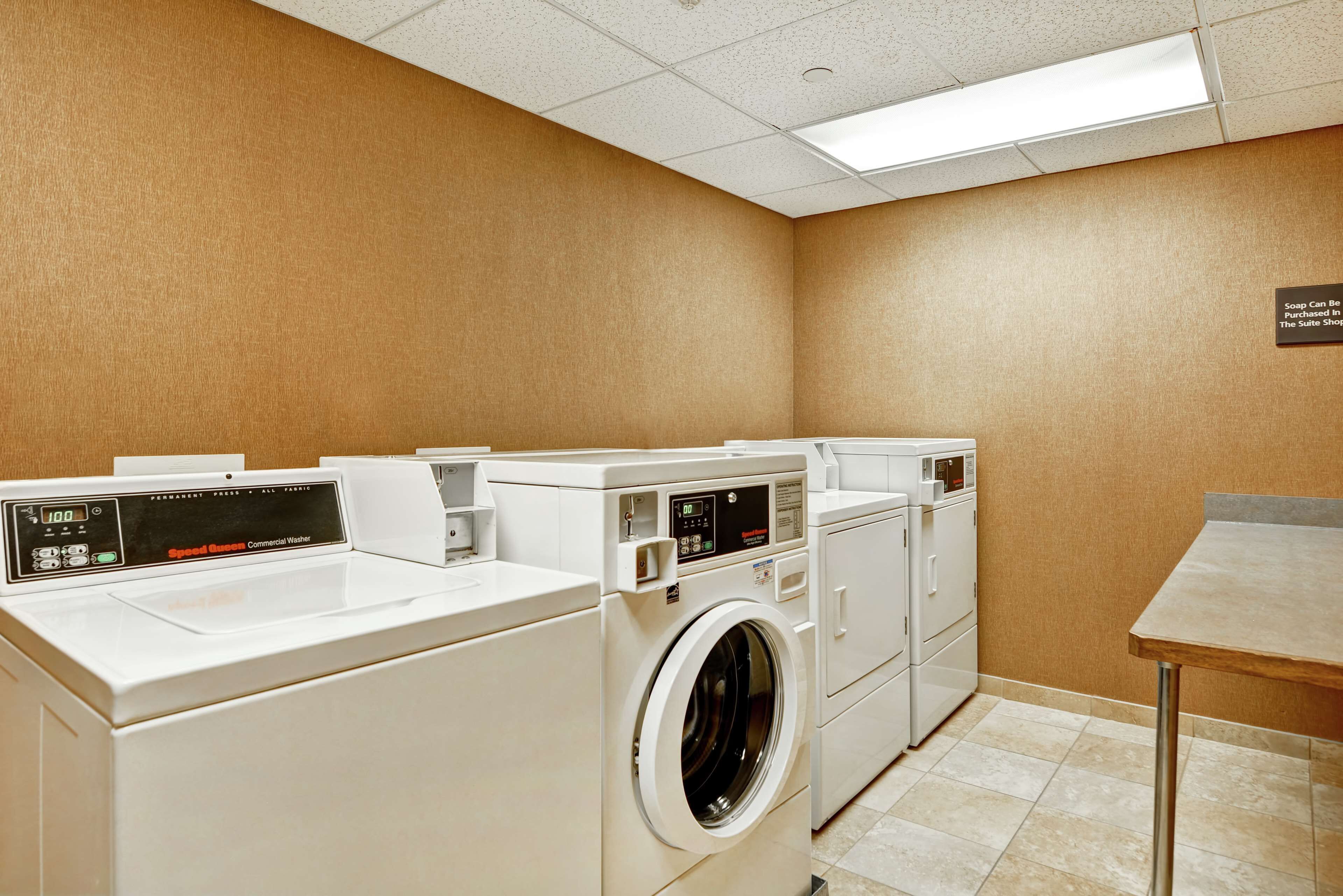 Hampton Inn & Suites Fredericksburg Hampton Inn & Suites Fredericksburg