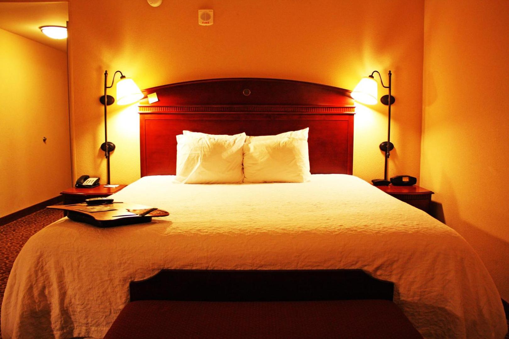 Hampton Inn & Suites Fredericksburg Hampton Inn & Suites Fredericksburg