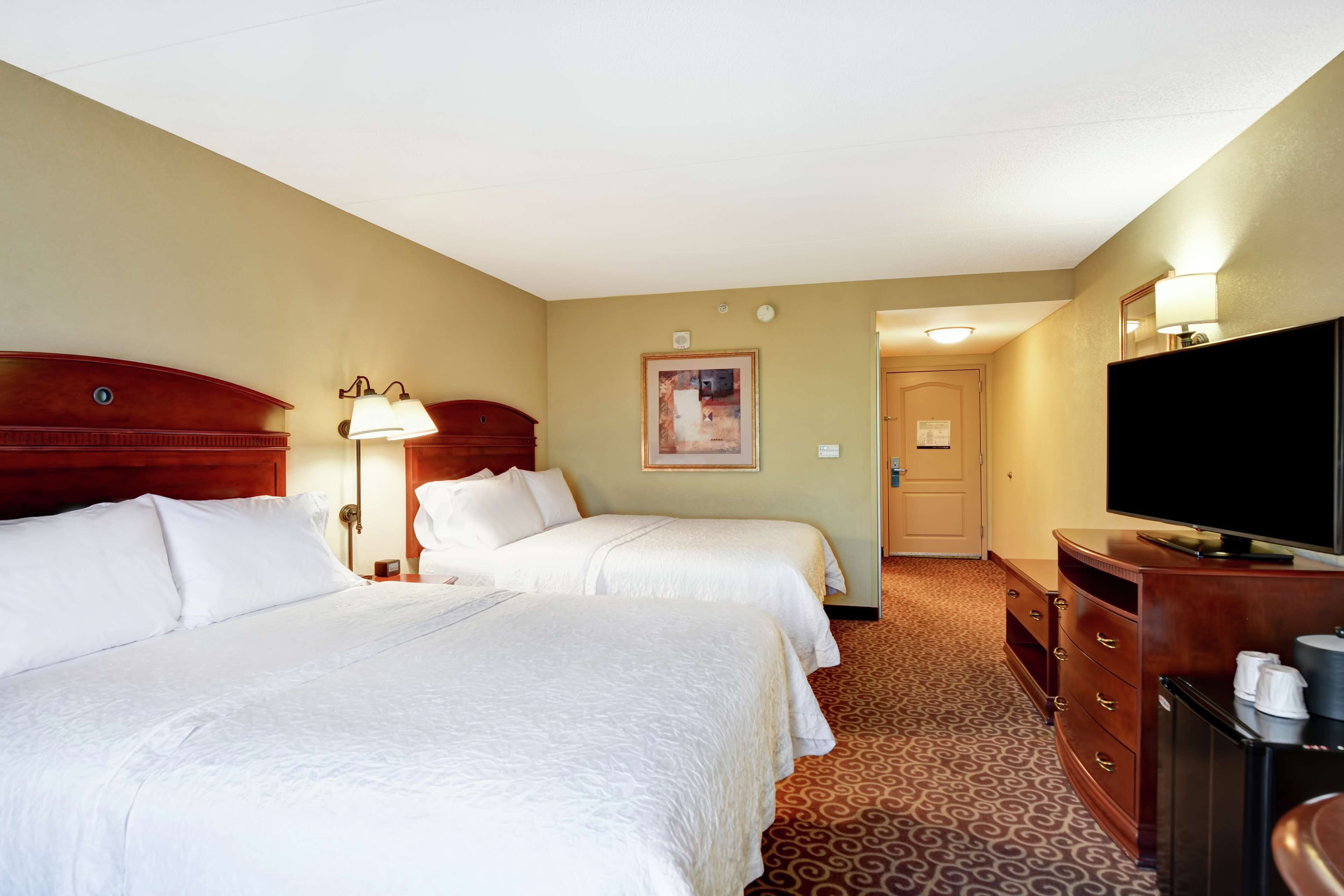 Hampton Inn & Suites Fredericksburg Hampton Inn & Suites Fredericksburg