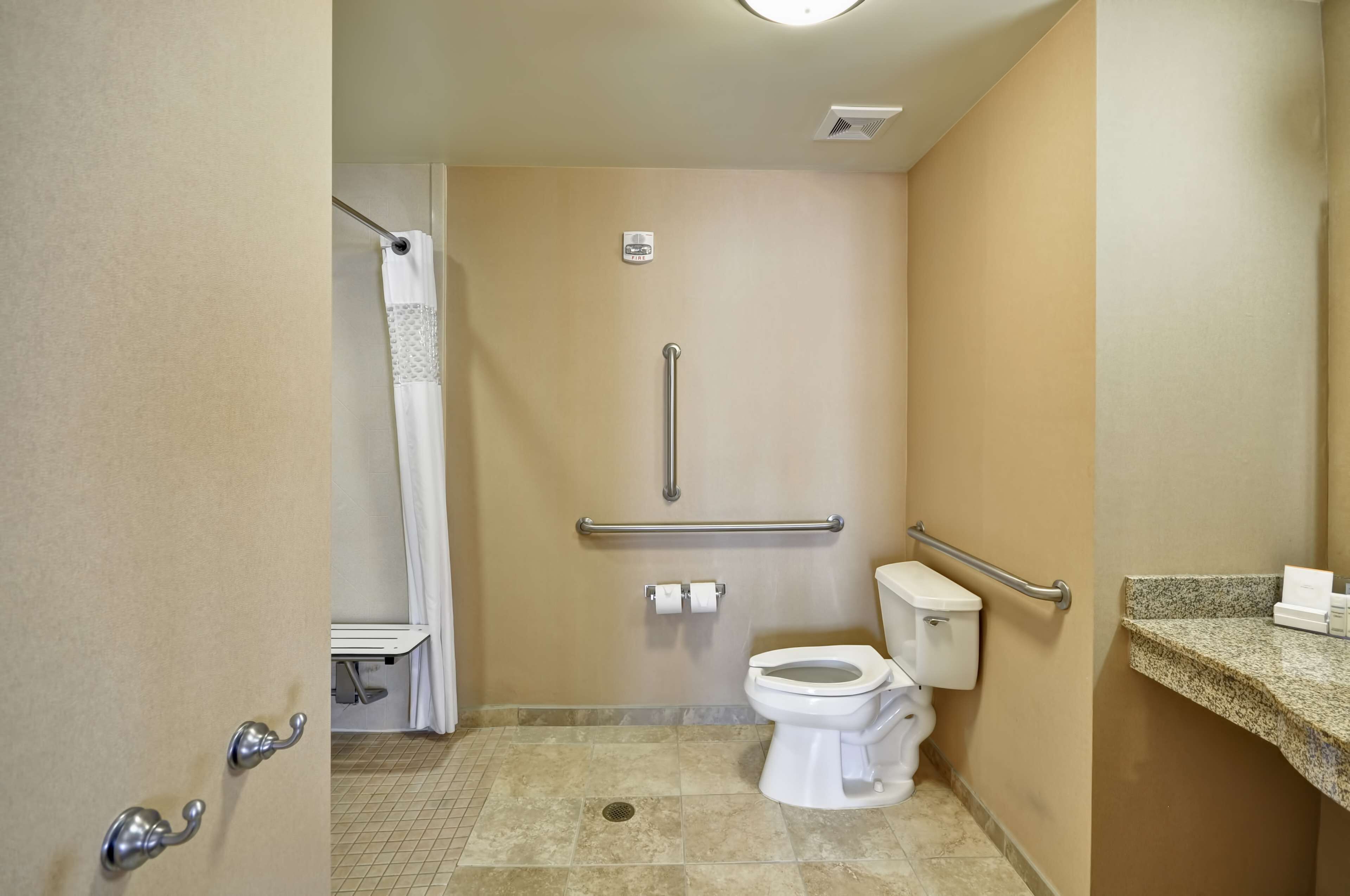 Hampton Inn & Suites Fredericksburg Hampton Inn & Suites Fredericksburg