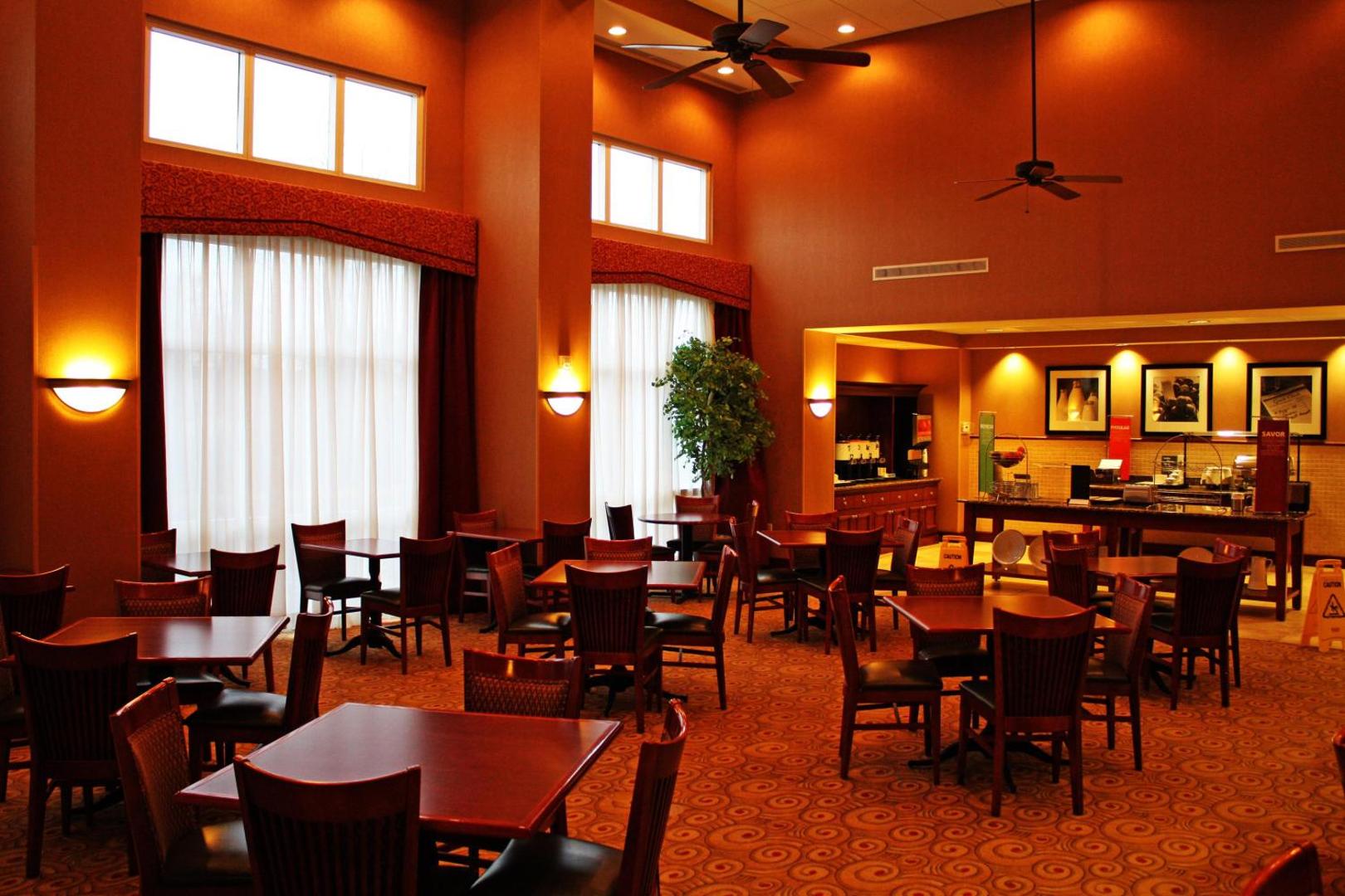 Hampton Inn & Suites Fredericksburg Hampton Inn & Suites Fredericksburg