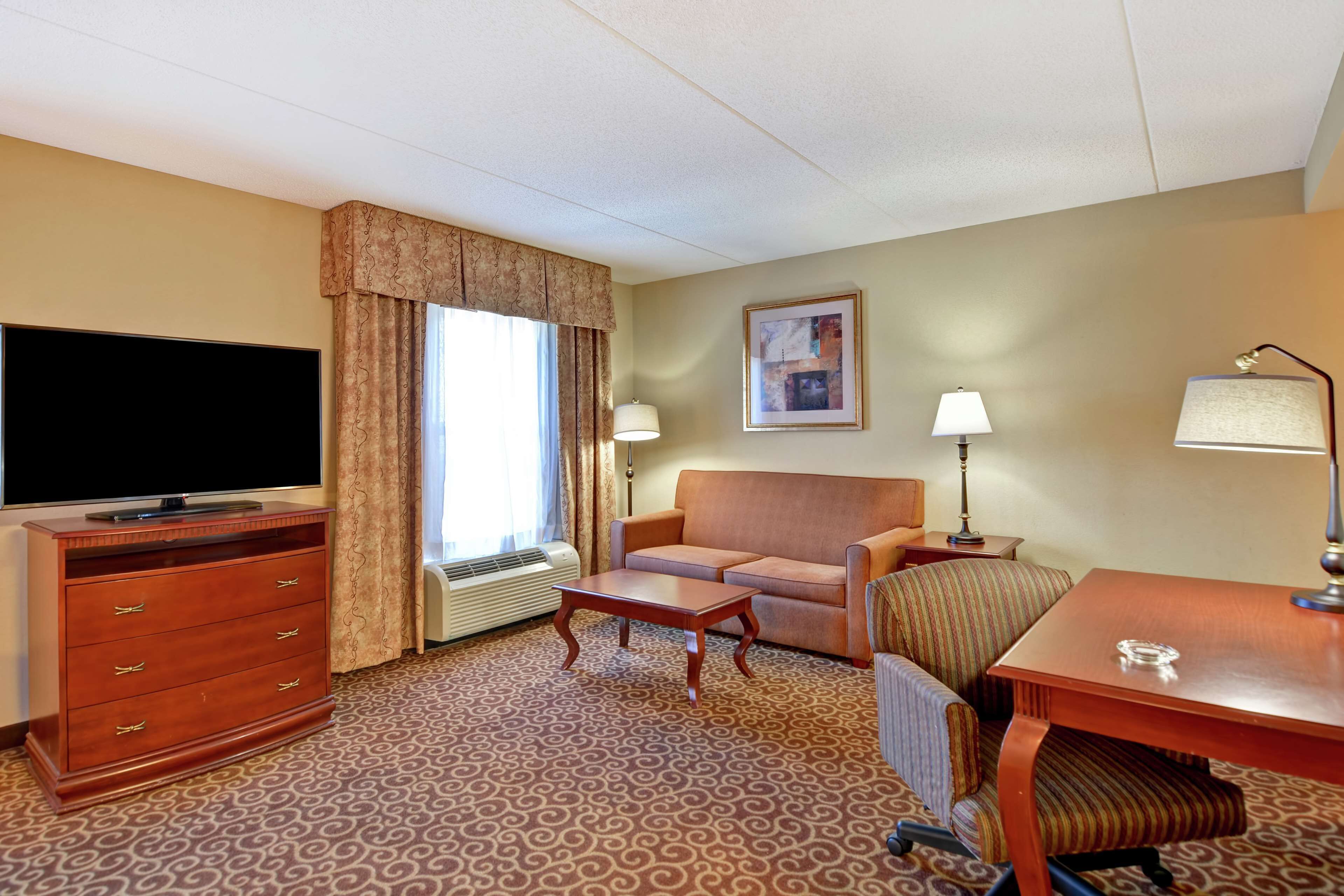 Hampton Inn & Suites Fredericksburg Hampton Inn & Suites Fredericksburg