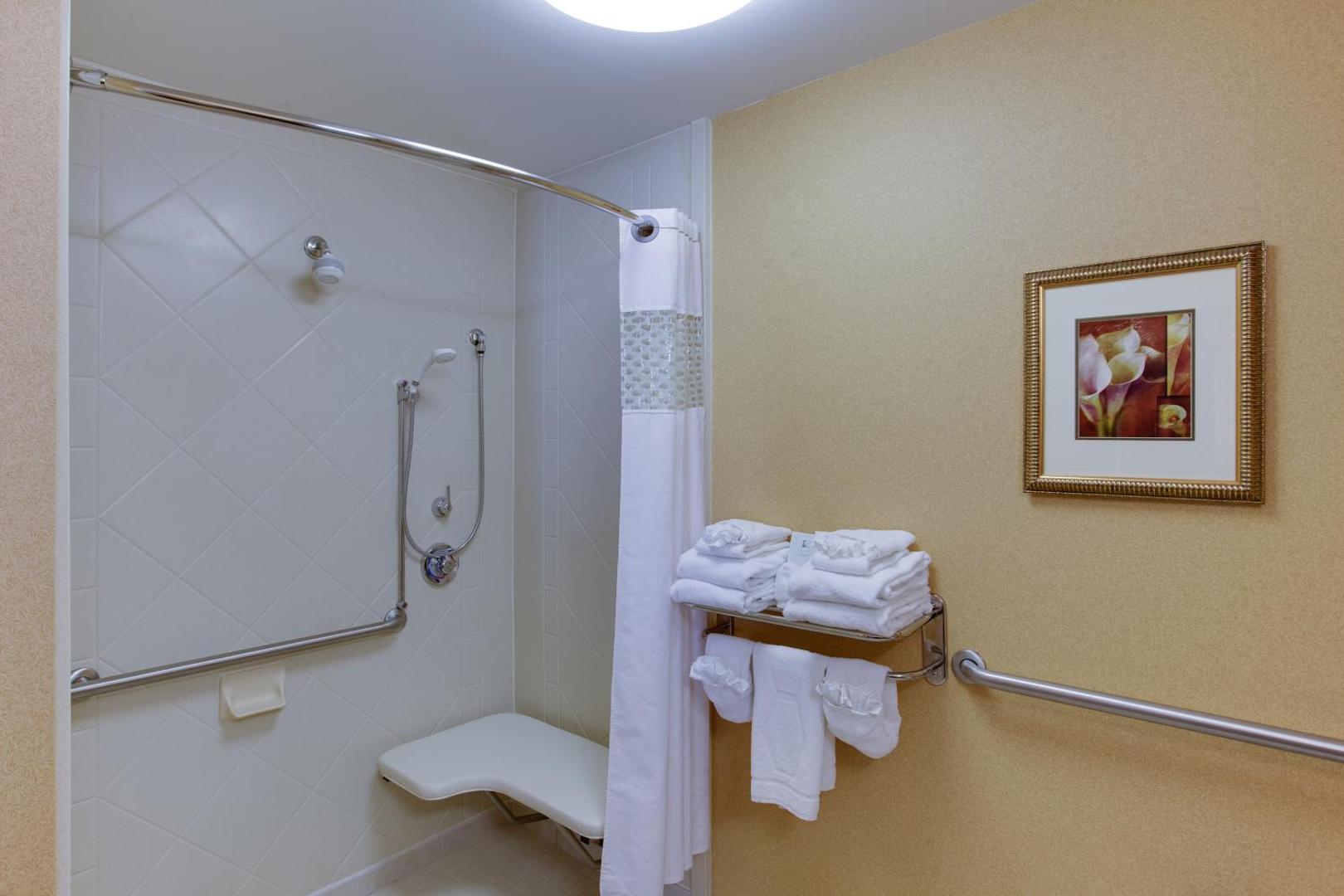 Hampton Inn & Suites Fredericksburg South Hampton Inn & Suites Fredericksburg South