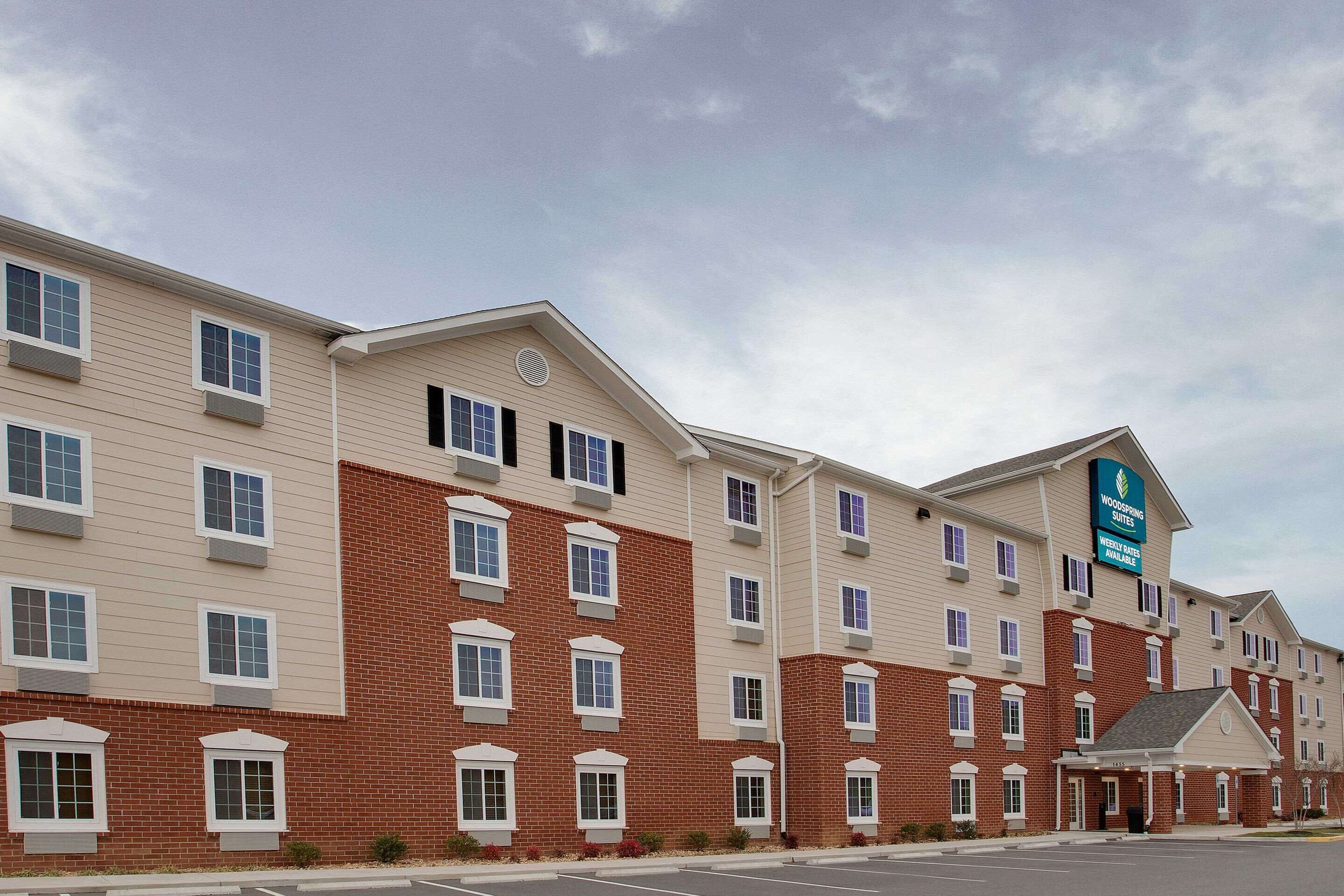 WoodSpring Suites Fredericksburg WoodSpring Suites Fredericksburg