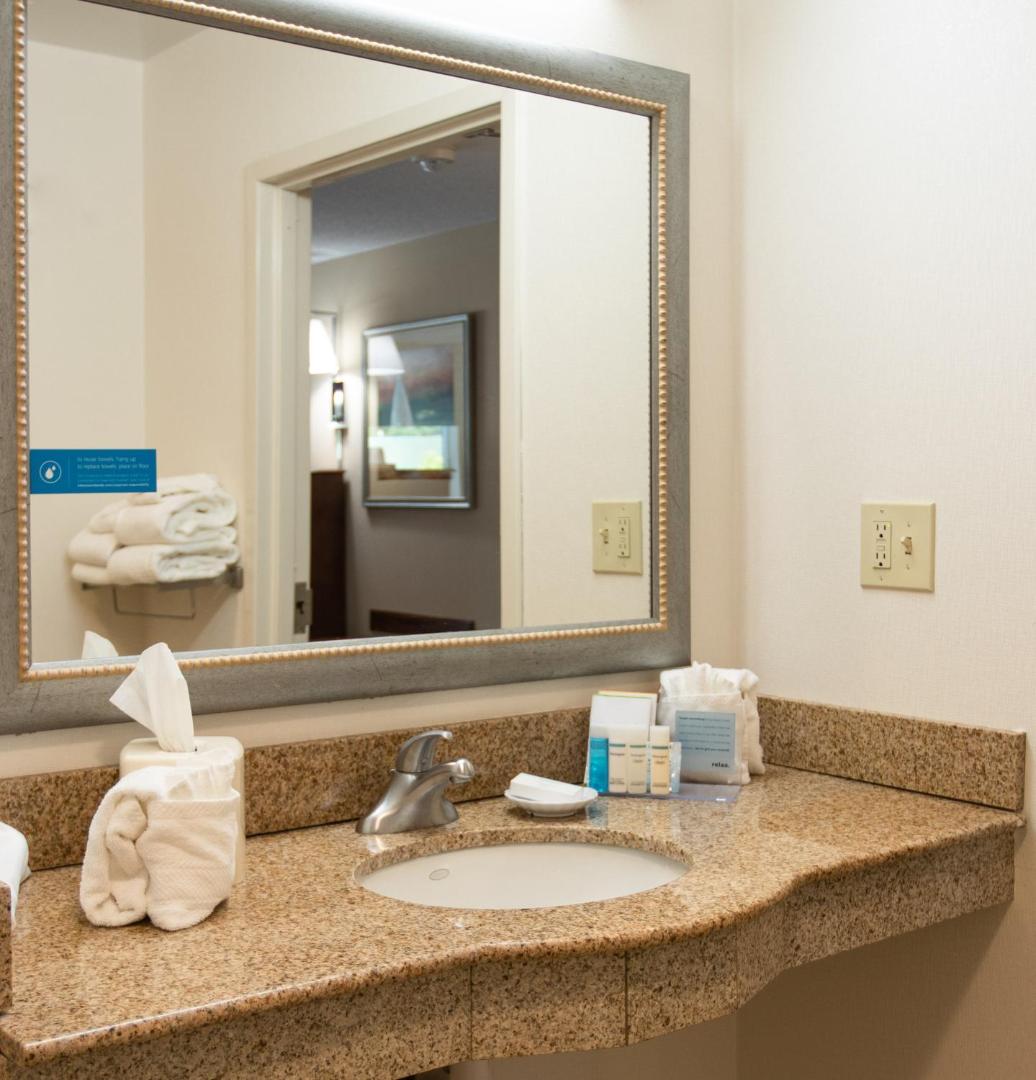 Hampton Inn Gloucester Hampton Inn Gloucester
