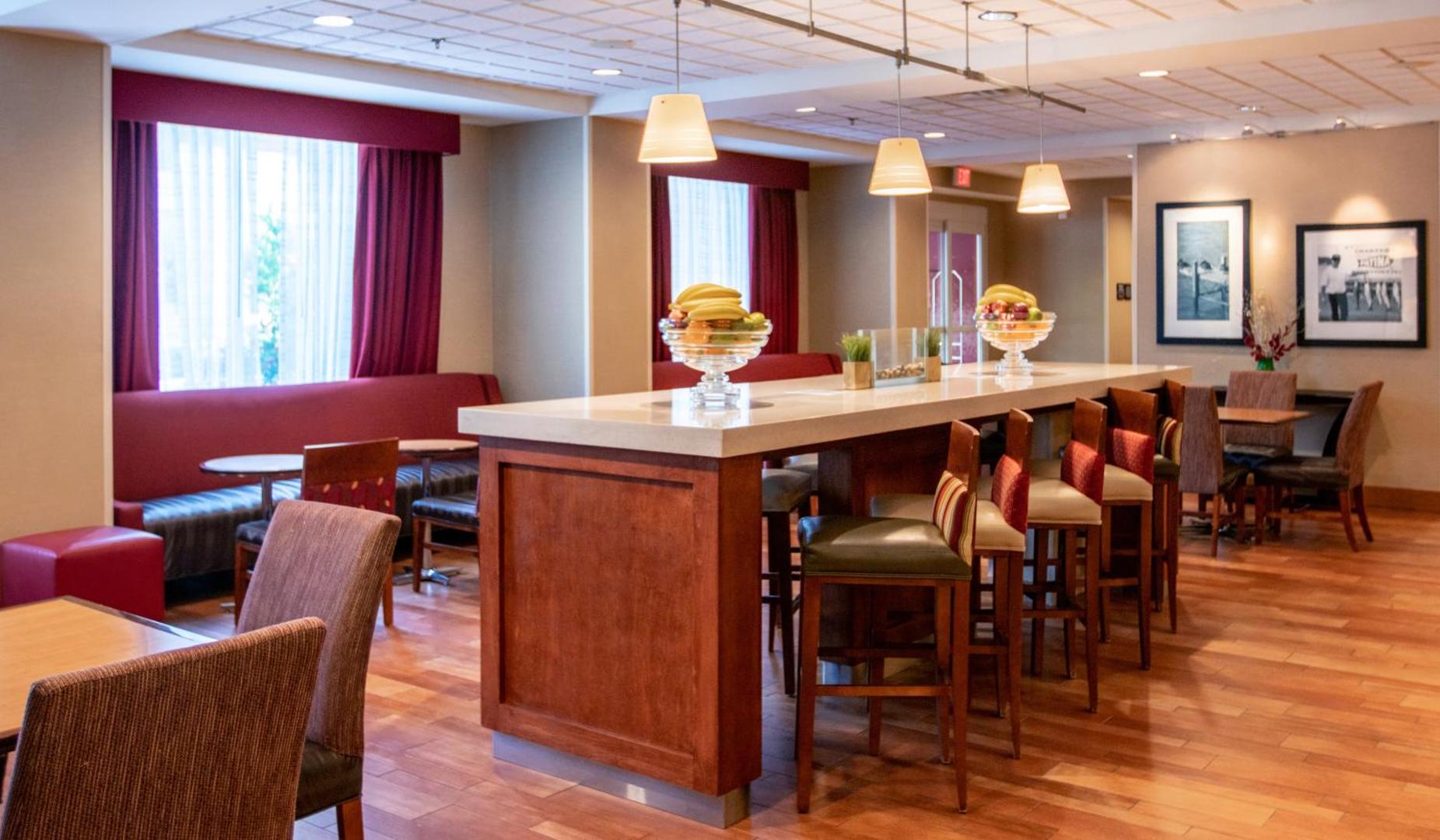 Hampton Inn Gloucester Hampton Inn Gloucester