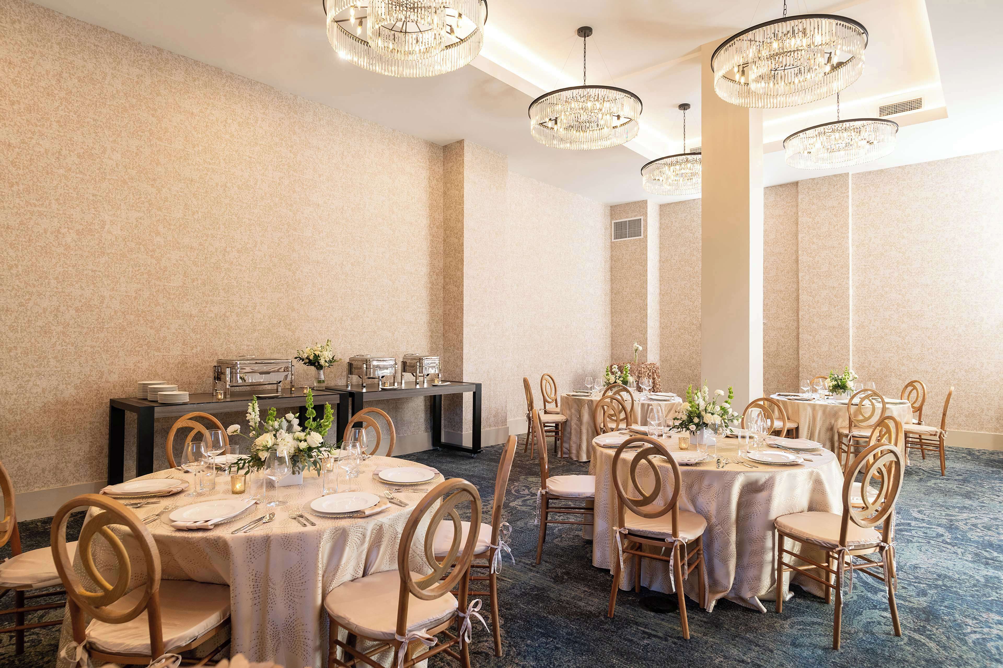 Hotel Petersburg, Tapestry Collection by Hilton Hotel Petersburg, Tapestry Collection by Hilton