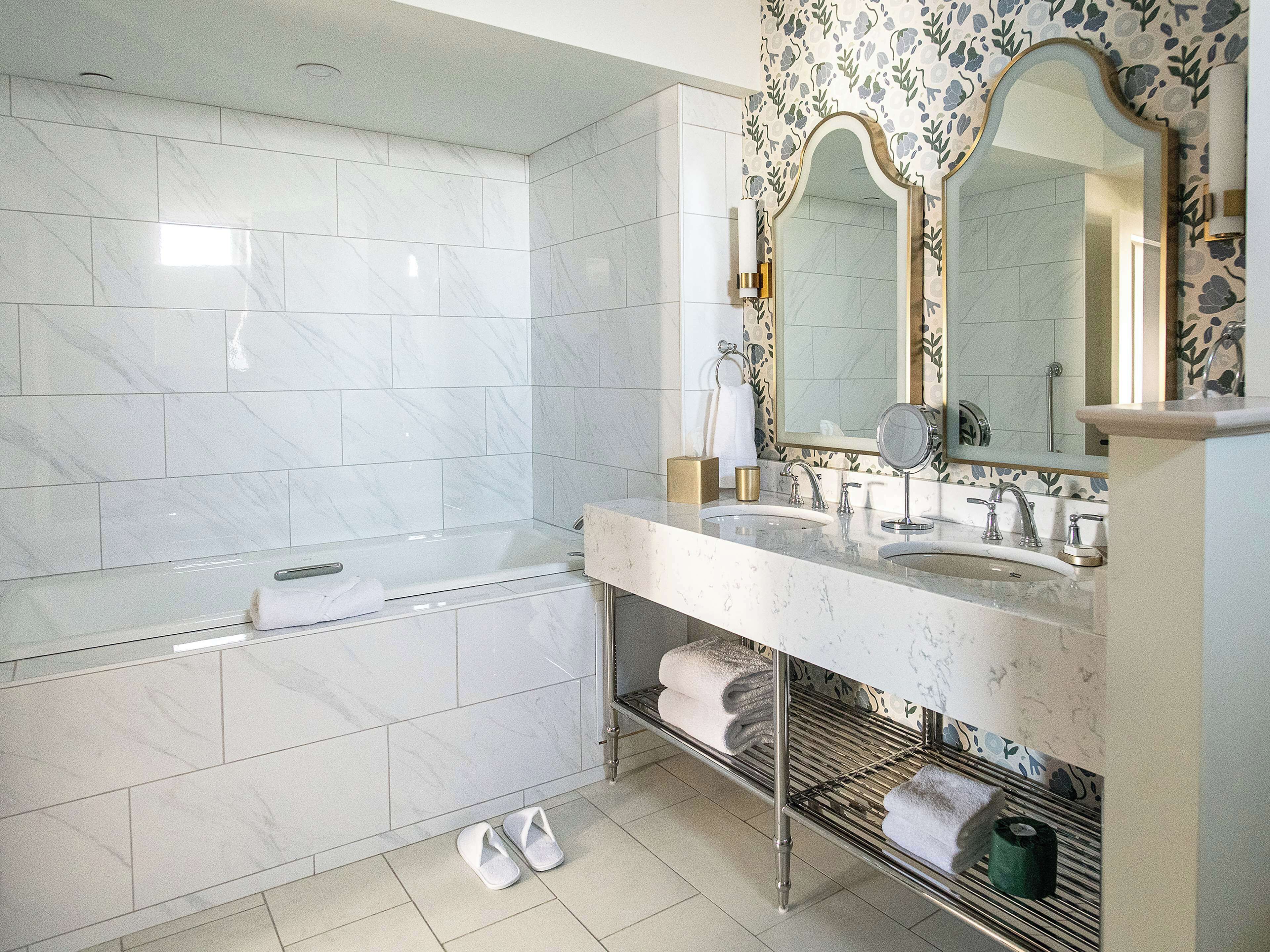 Hotel Petersburg, Tapestry Collection by Hilton Hotel Petersburg, Tapestry Collection by Hilton