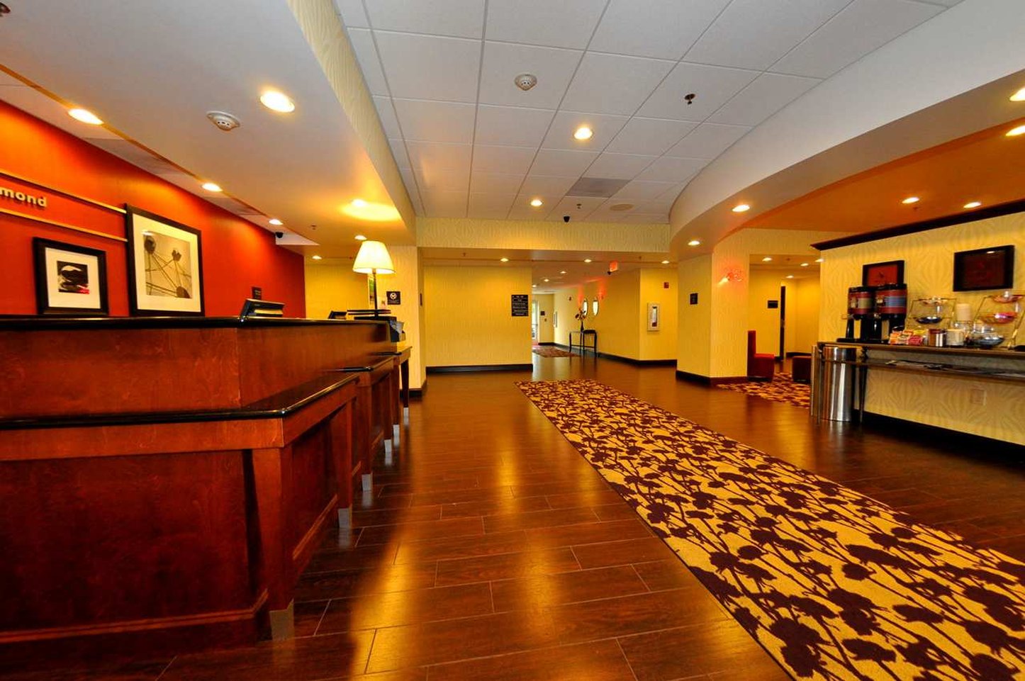 Hampton Inn Richmond - Airport Hampton Inn Richmond - Airport