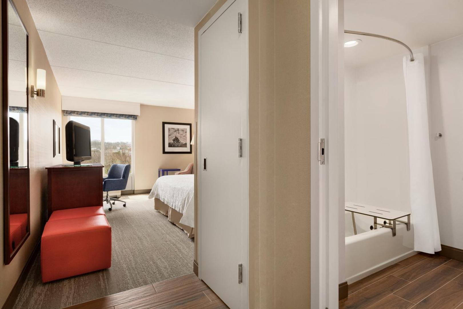 Hampton Inn Dulles/Cascades Hampton Inn Dulles/Cascades