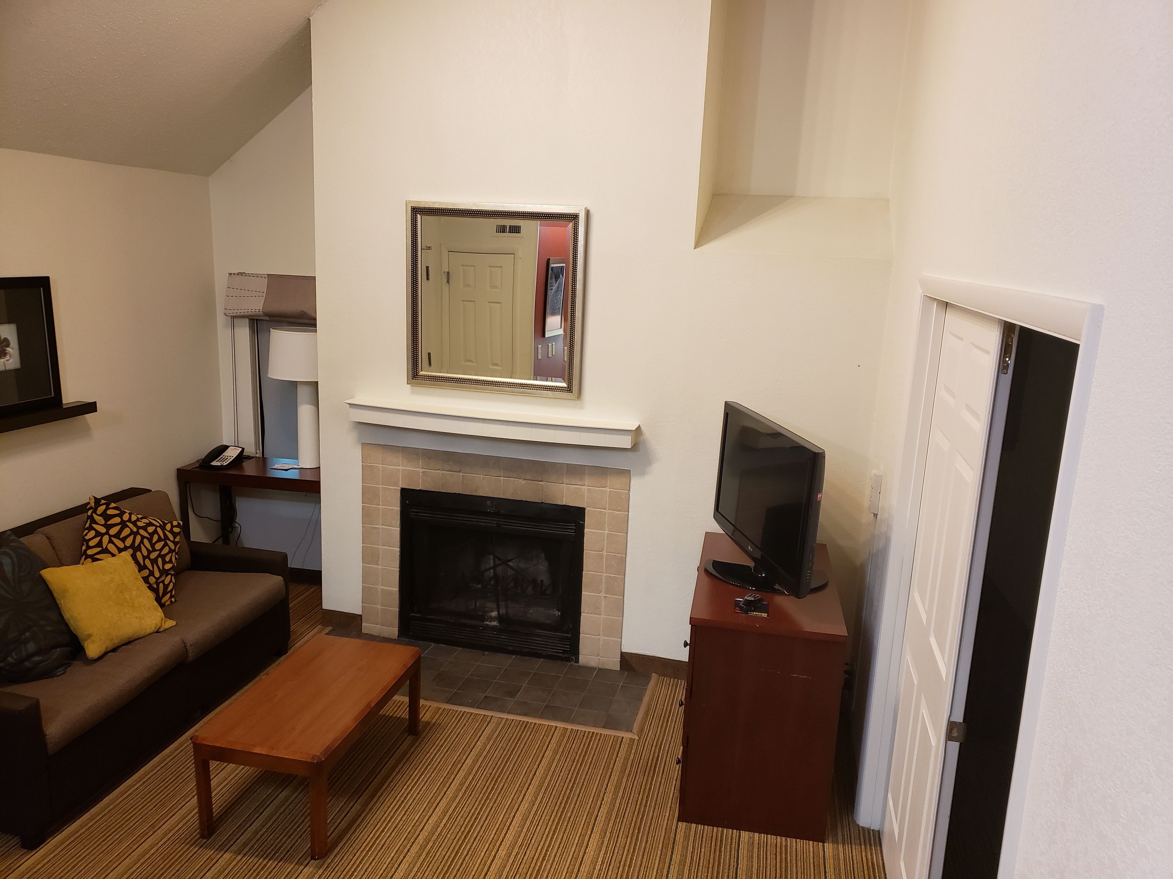 Tysons Corner Suites a Baymont by Wyndham