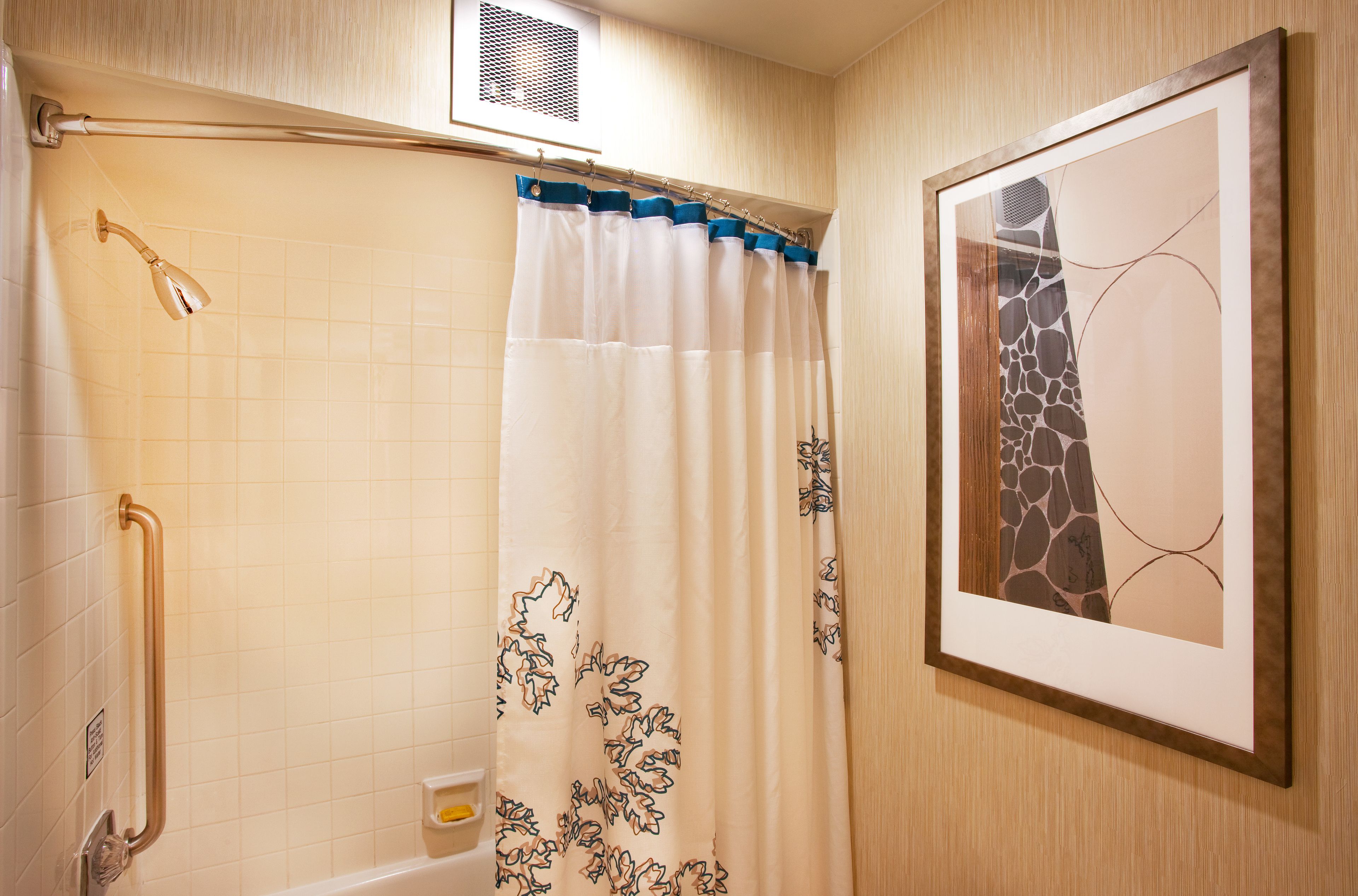 Tysons Corner Suites a Baymont by Wyndham