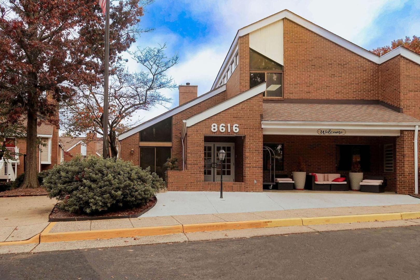 Tysons Corner Suites a Baymont by Wyndham