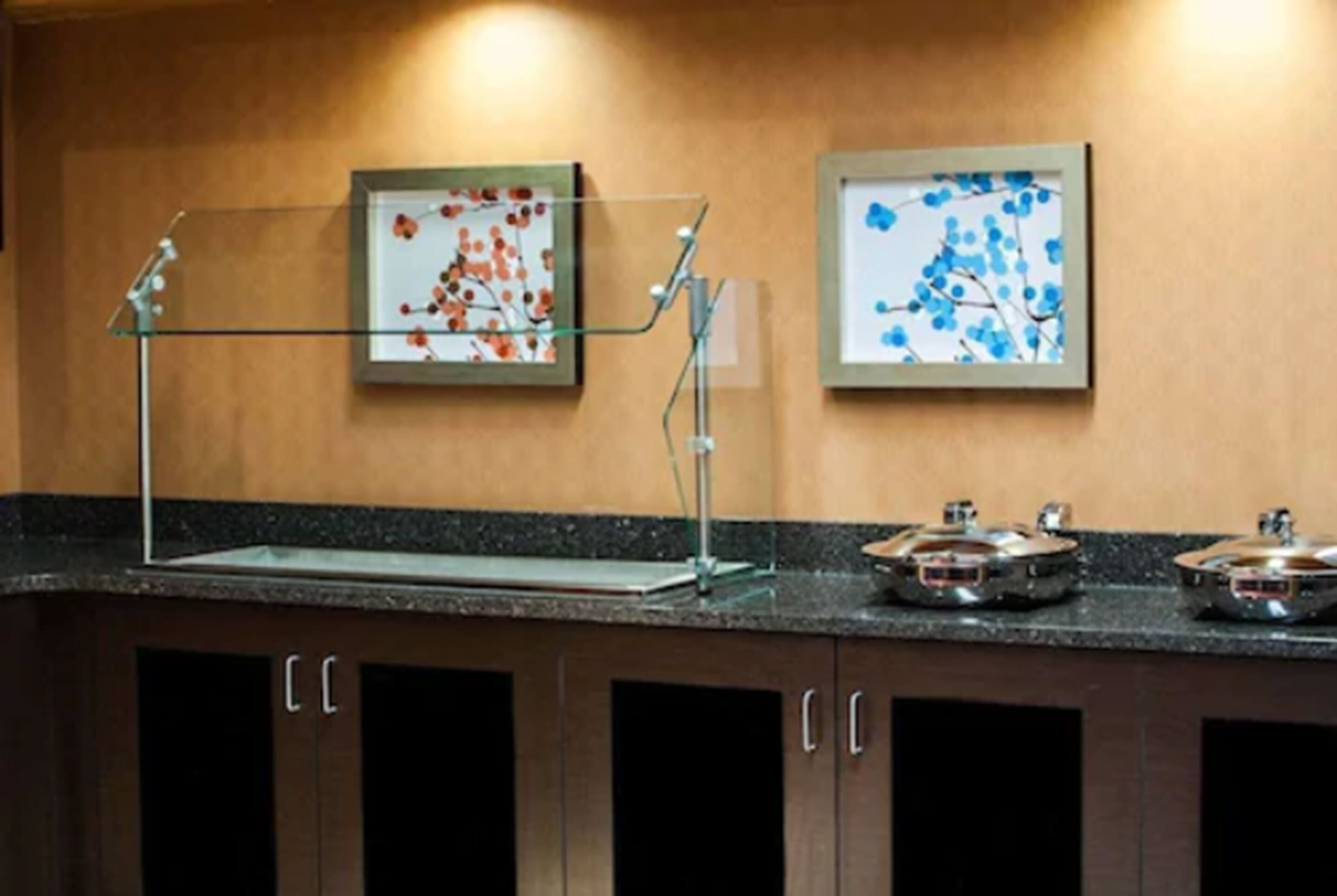 Tysons Corner Suites a Baymont by Wyndham