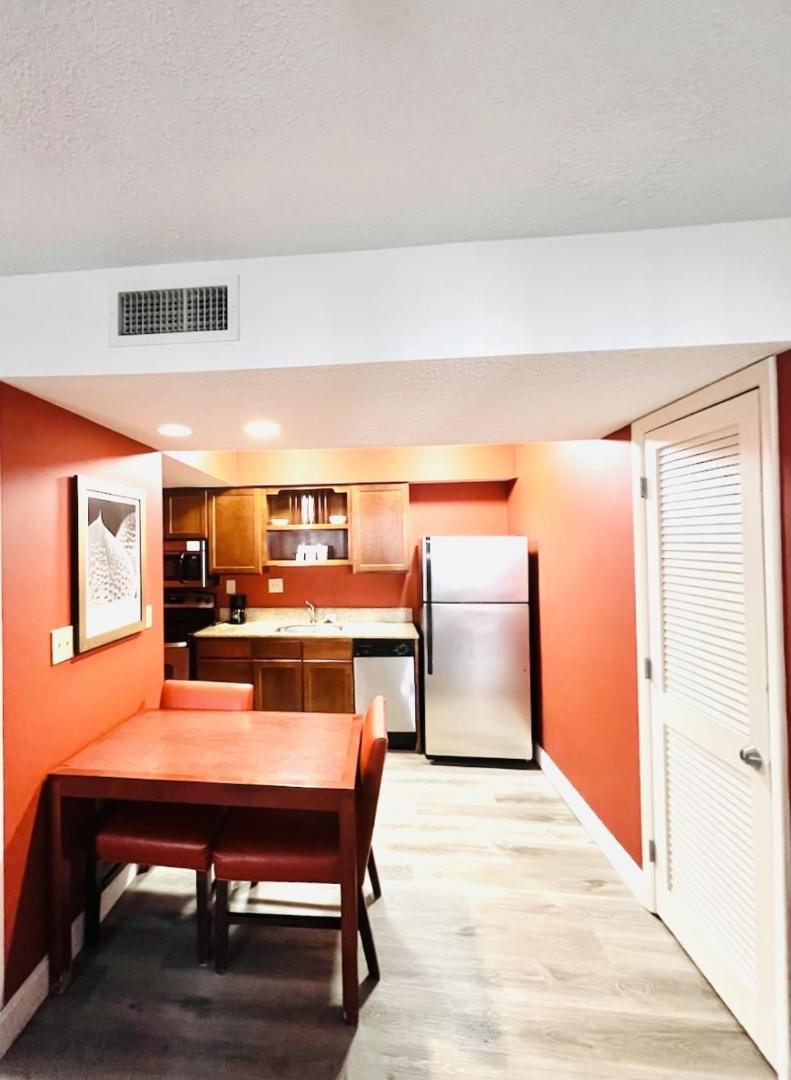 Tysons Corner Suites a Baymont by Wyndham