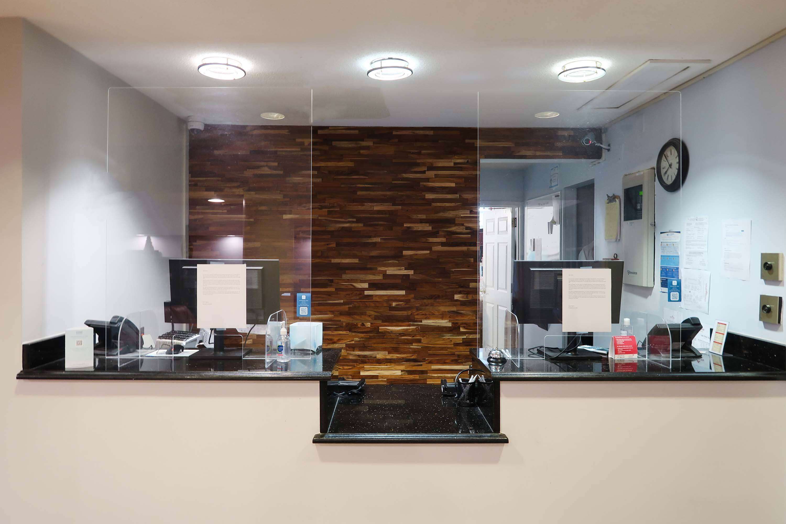 Tysons Corner Suites a Baymont by Wyndham