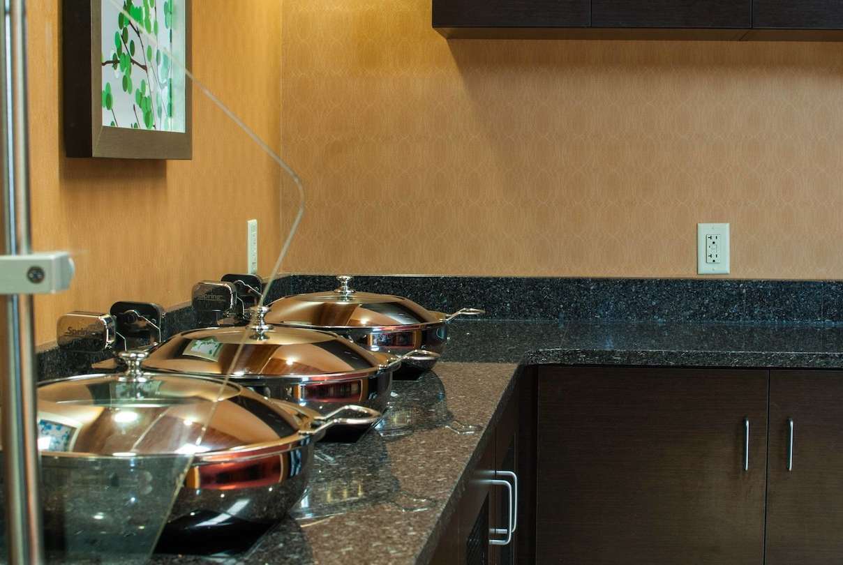 Tysons Corner Suites a Baymont by Wyndham