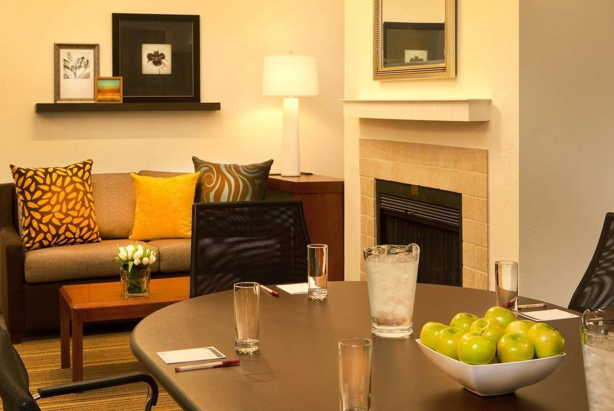 Tysons Corner Suites a Baymont by Wyndham