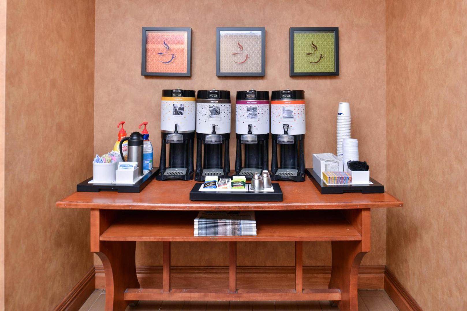 Hampton Inn Virginia Beach-Oceanfront South Hampton Inn Virginia Beach-Oceanfront South