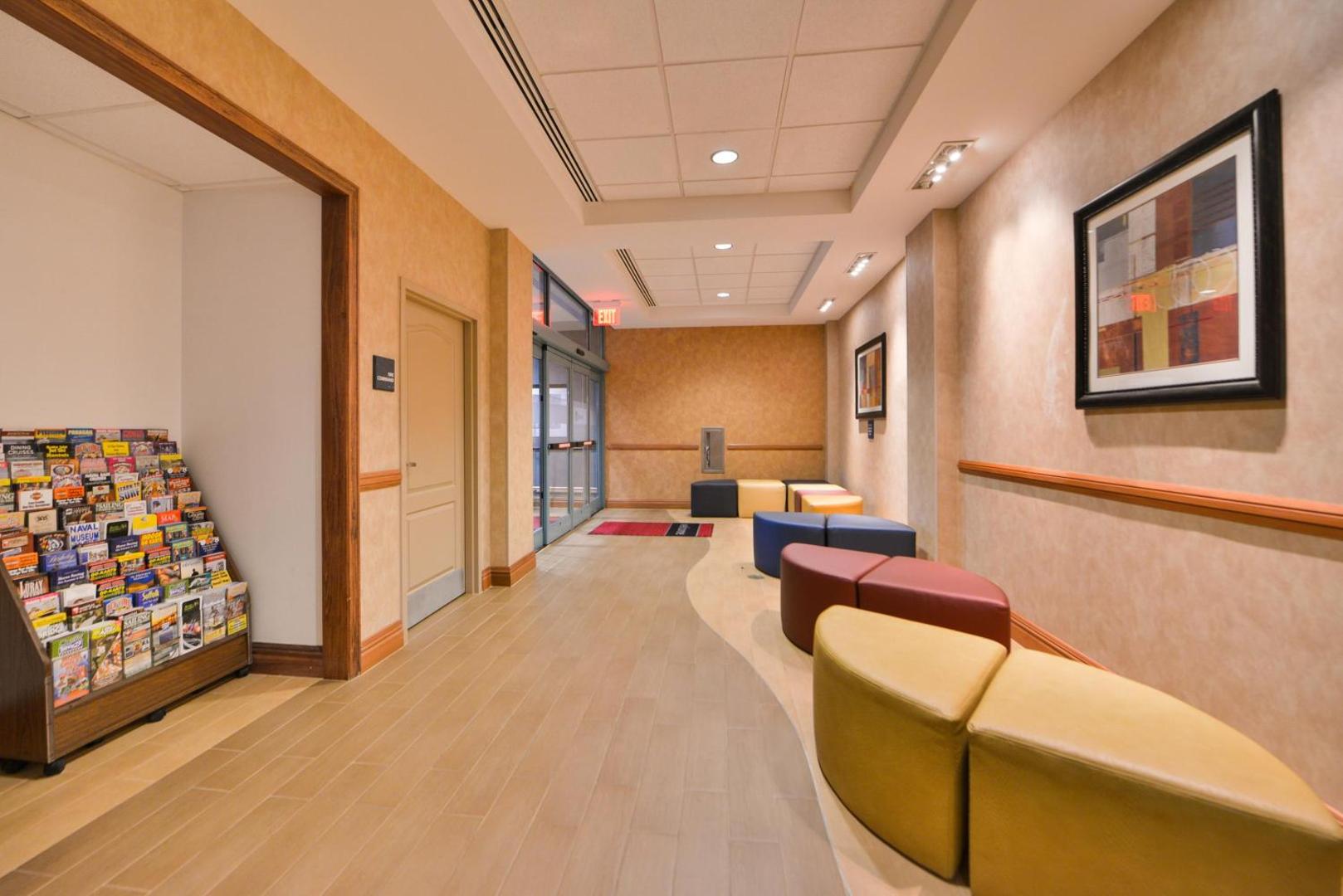 Hampton Inn Virginia Beach-Oceanfront South Hampton Inn Virginia Beach-Oceanfront South