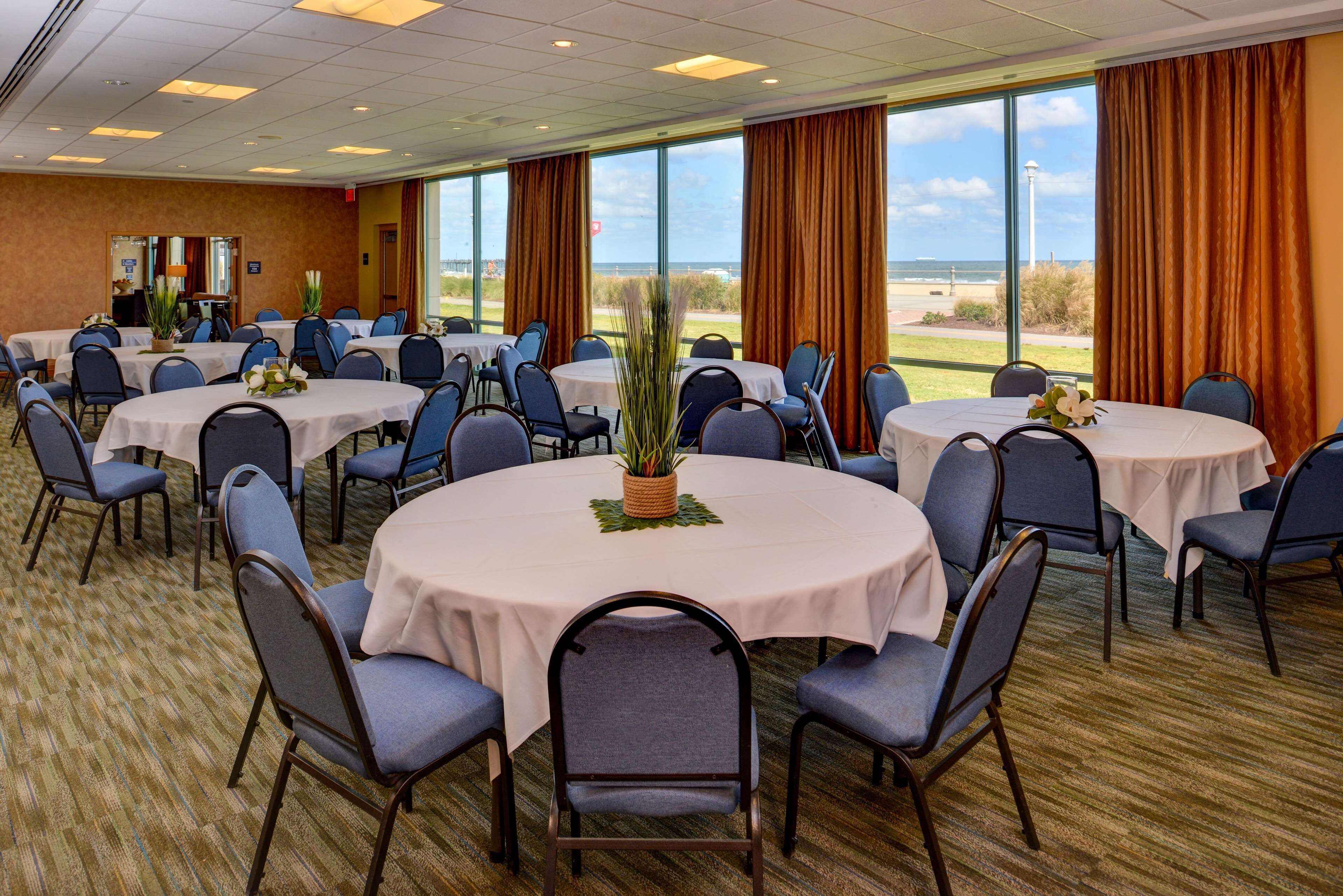 Hampton Inn Virginia Beach-Oceanfront South Hampton Inn Virginia Beach-Oceanfront South