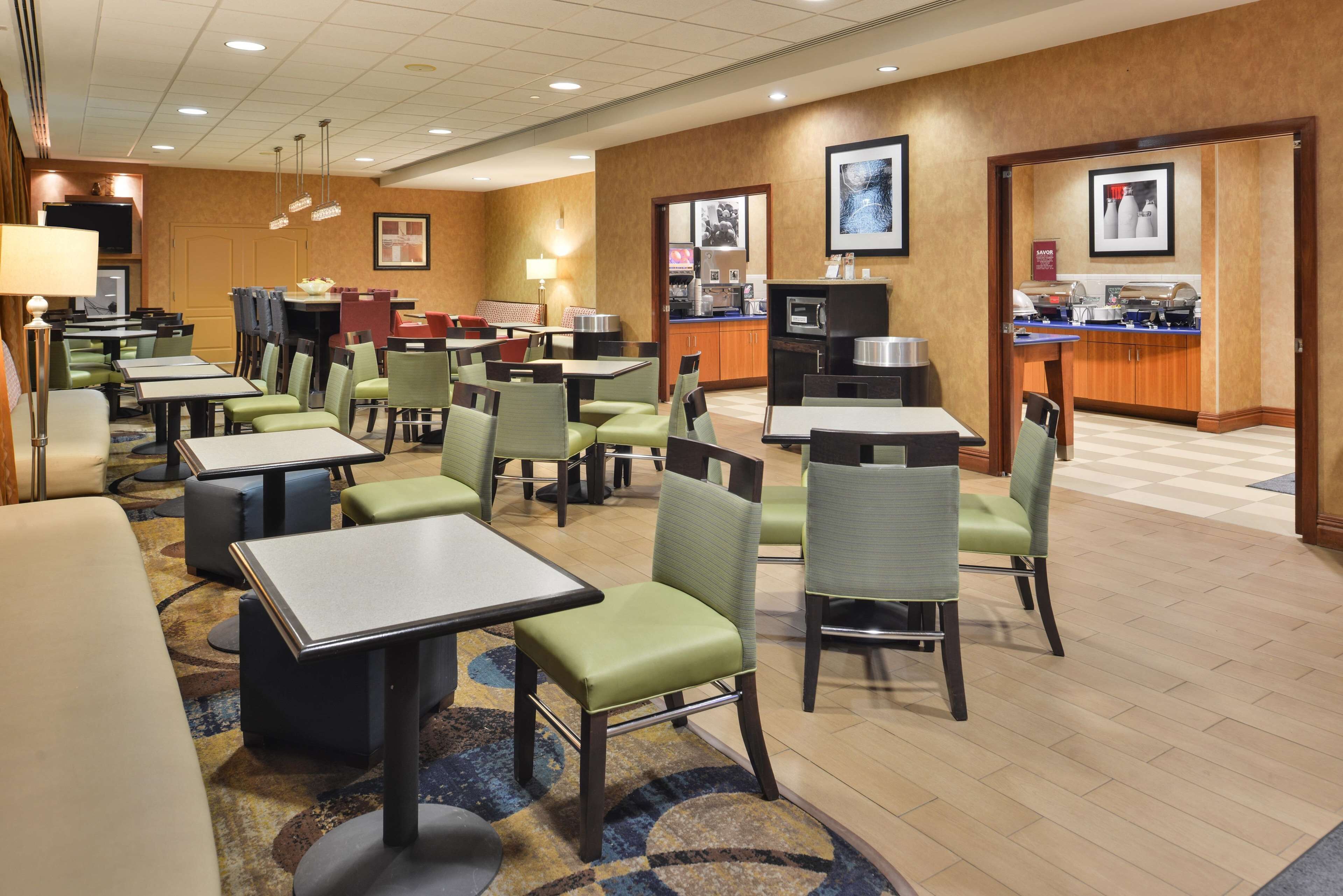 Hampton Inn Virginia Beach-Oceanfront South Hampton Inn Virginia Beach-Oceanfront South