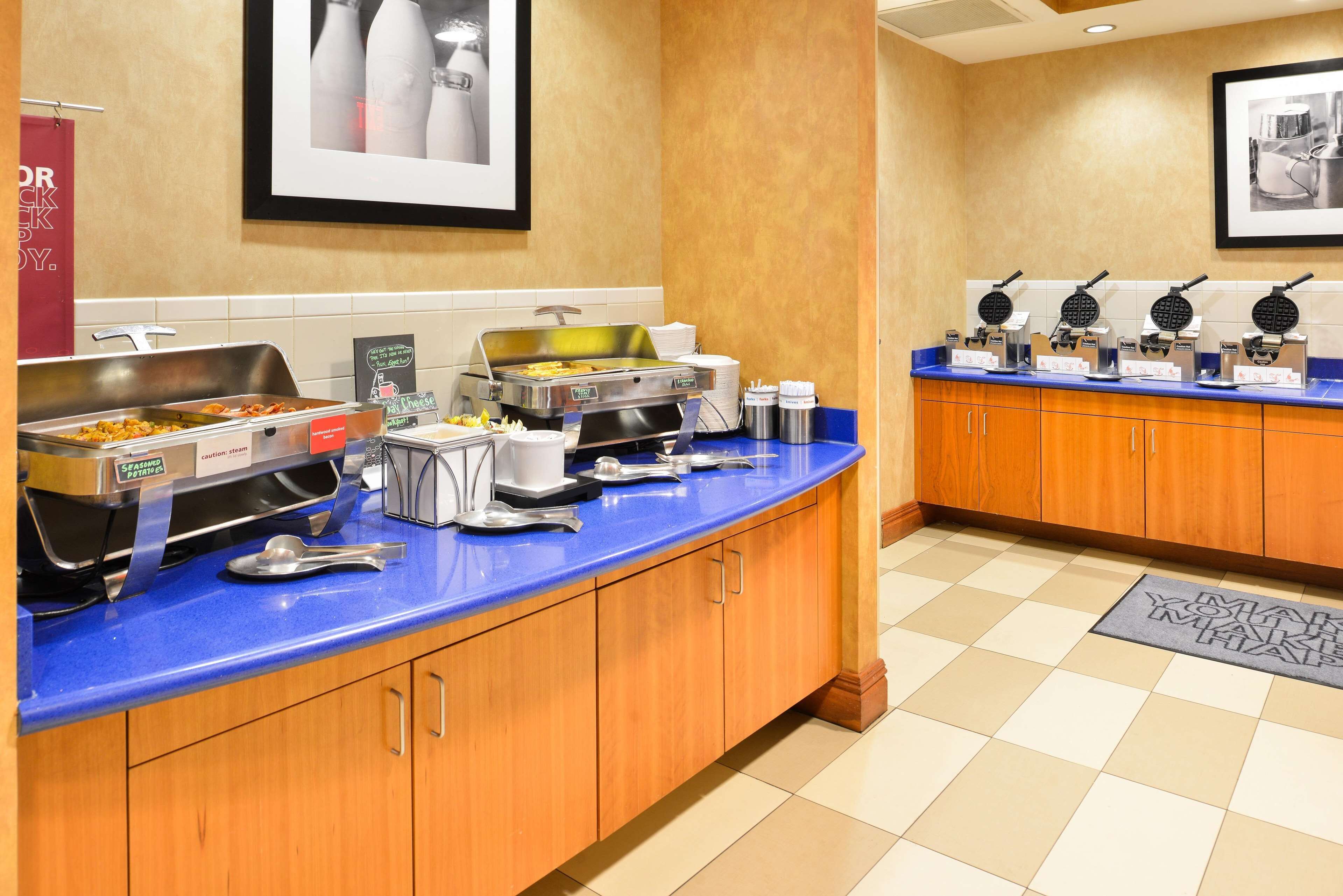 Hampton Inn Virginia Beach-Oceanfront South Hampton Inn Virginia Beach-Oceanfront South