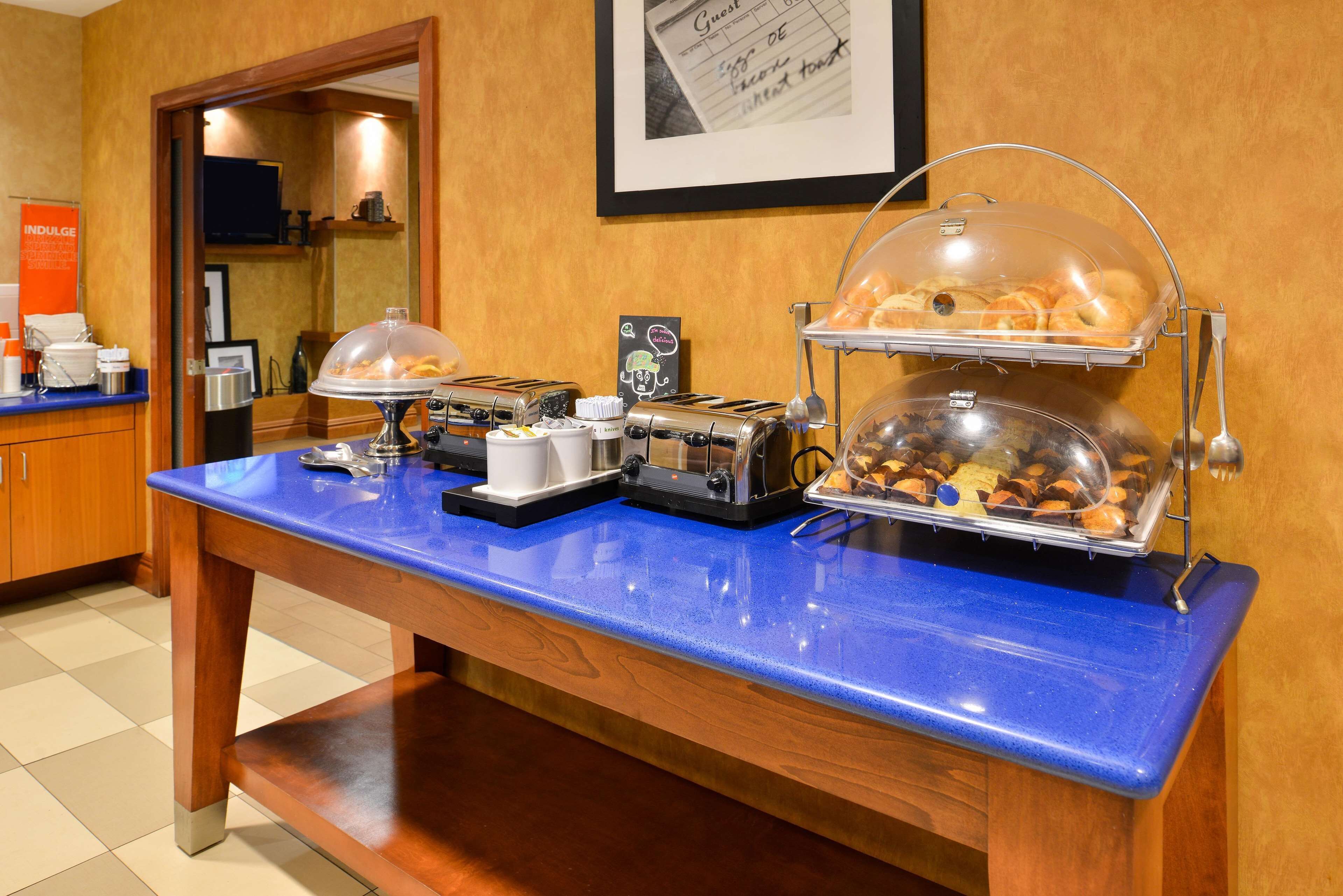Hampton Inn Virginia Beach-Oceanfront South Hampton Inn Virginia Beach-Oceanfront South