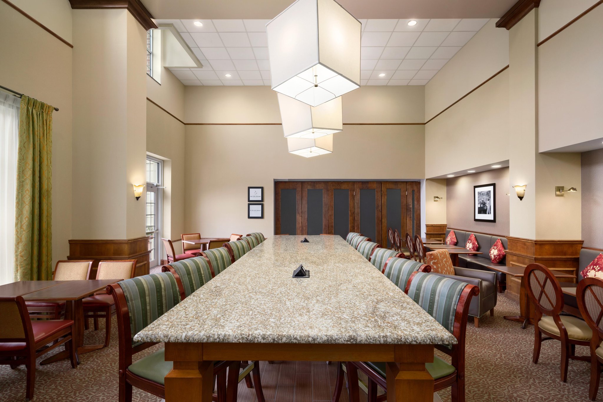 Hampton Inn & Suites Williamsburg-Central Hampton Inn & Suites Williamsburg-Central