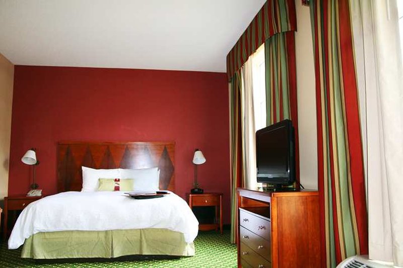 Hampton Inn & Suites Williamsburg-Central Hampton Inn & Suites Williamsburg-Central