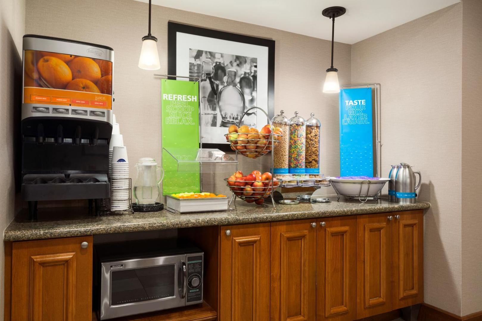 Hampton Inn & Suites Williamsburg-Central Hampton Inn & Suites Williamsburg-Central