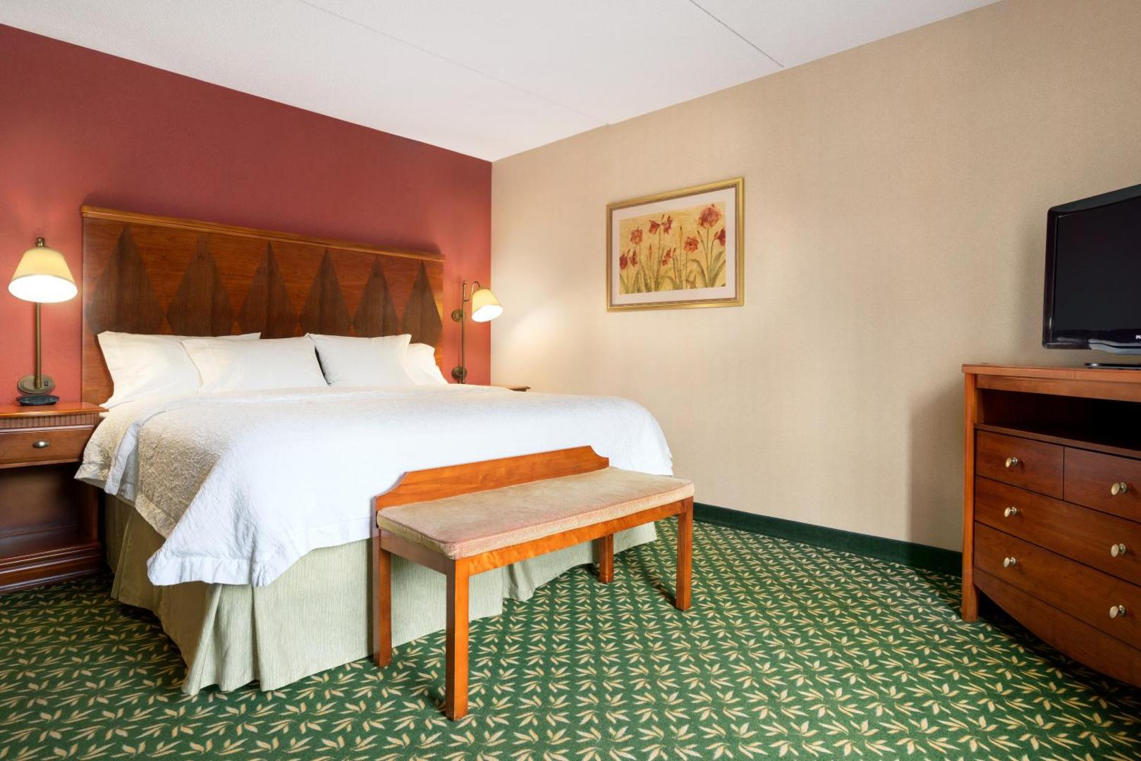 Hampton Inn & Suites Williamsburg-Central Hampton Inn & Suites Williamsburg-Central