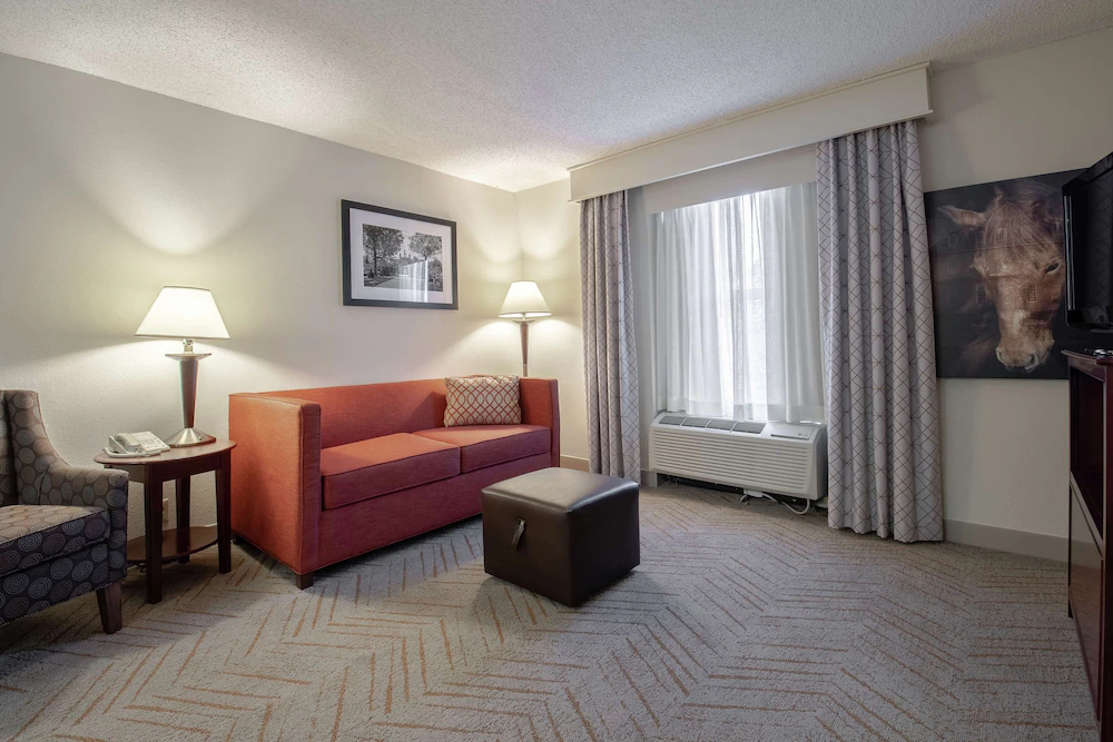 Hampton Inn & Suites Williamsburg/Richmond Rd. Hampton Inn & Suites Williamsburg/Richmond Rd.