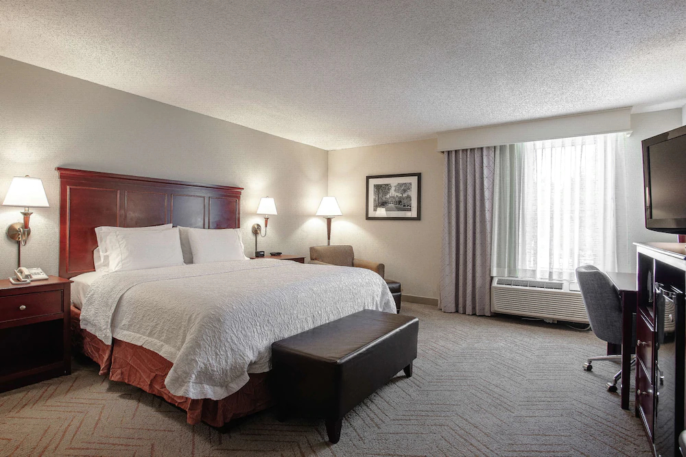 Hampton Inn & Suites Williamsburg/Richmond Rd. Hampton Inn & Suites Williamsburg/Richmond Rd.