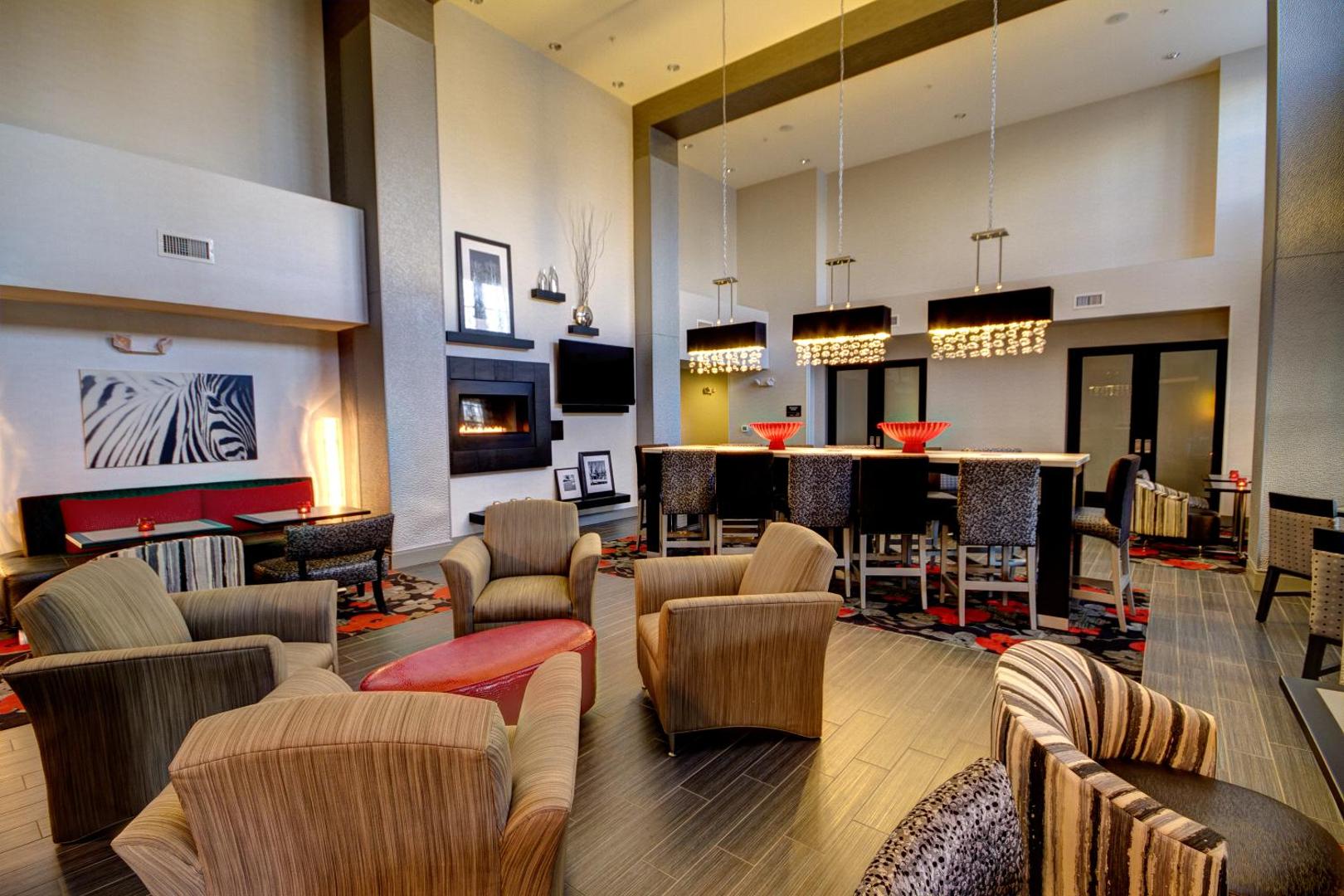 Hampton Inn & Suites DuPont Hampton Inn & Suites DuPont