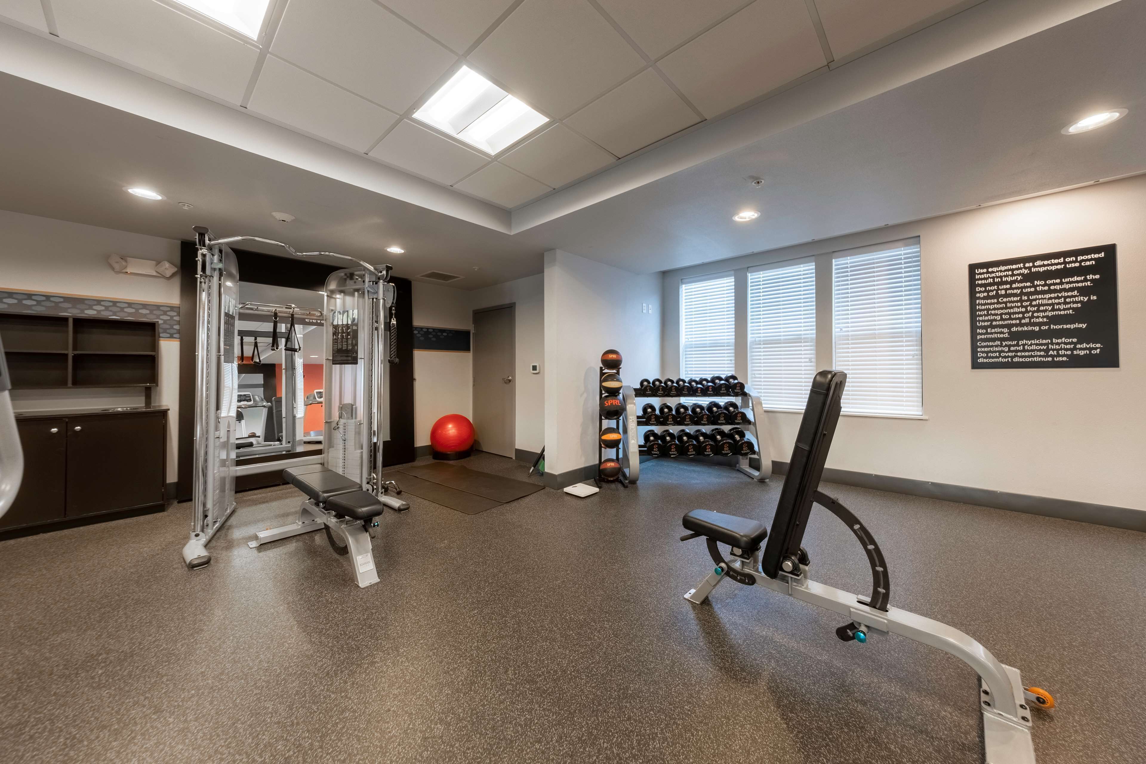 Hampton Inn & Suites DuPont Hampton Inn & Suites DuPont