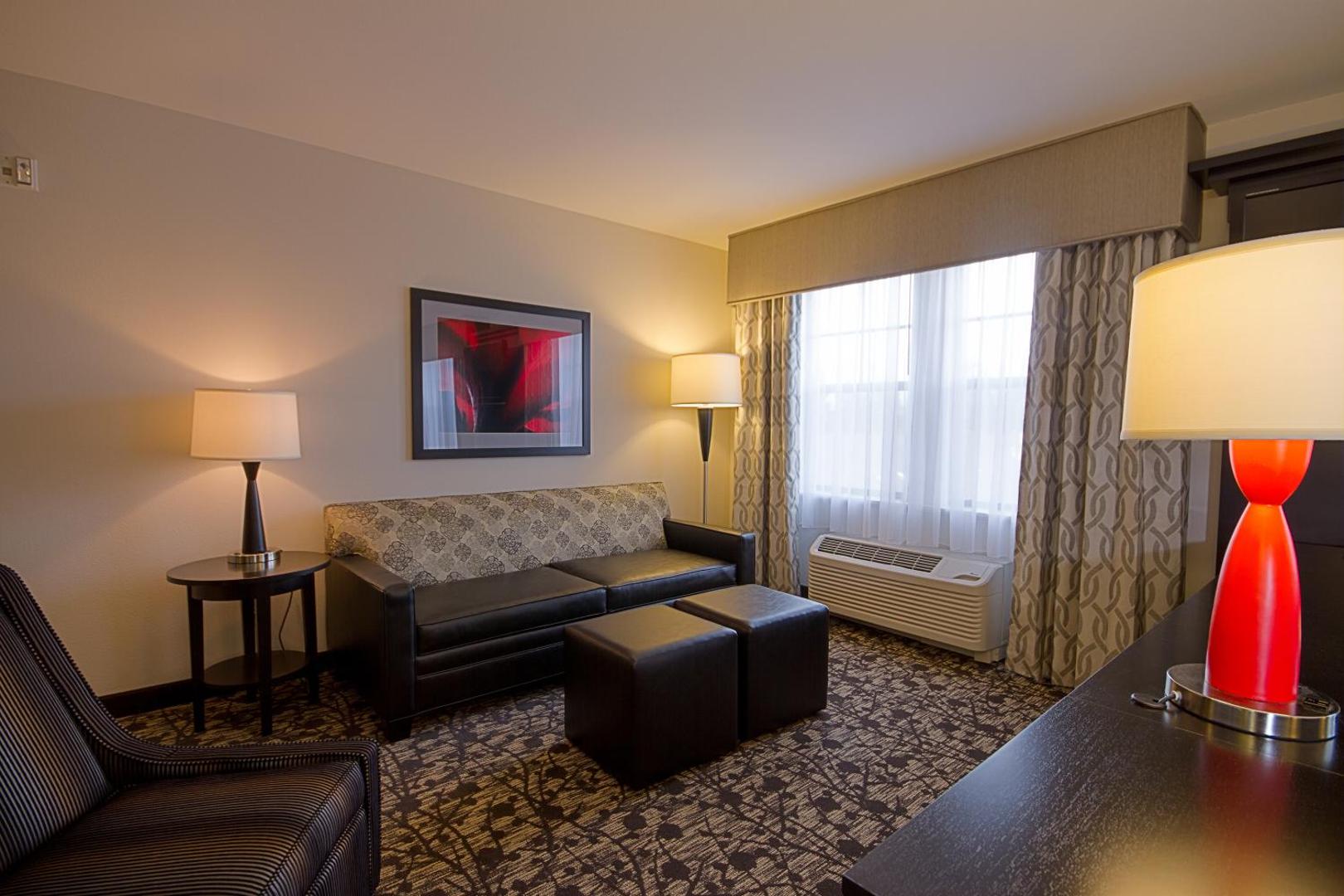 Hampton Inn & Suites DuPont Hampton Inn & Suites DuPont