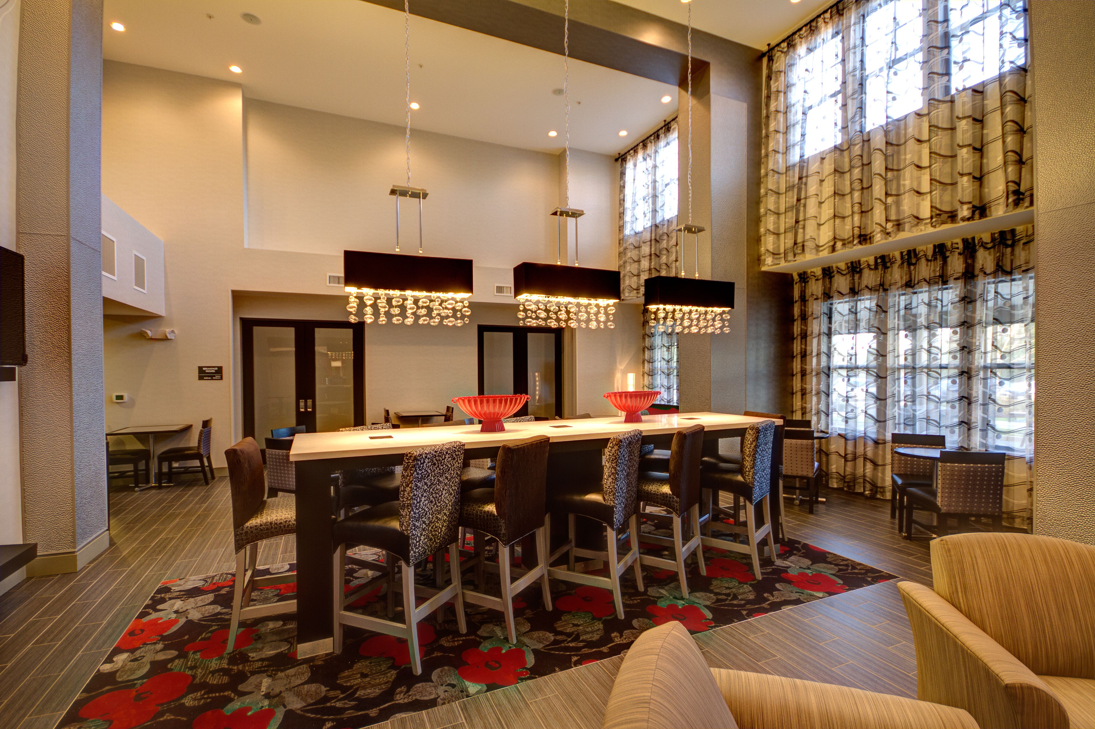 Hampton Inn & Suites DuPont Hampton Inn & Suites DuPont