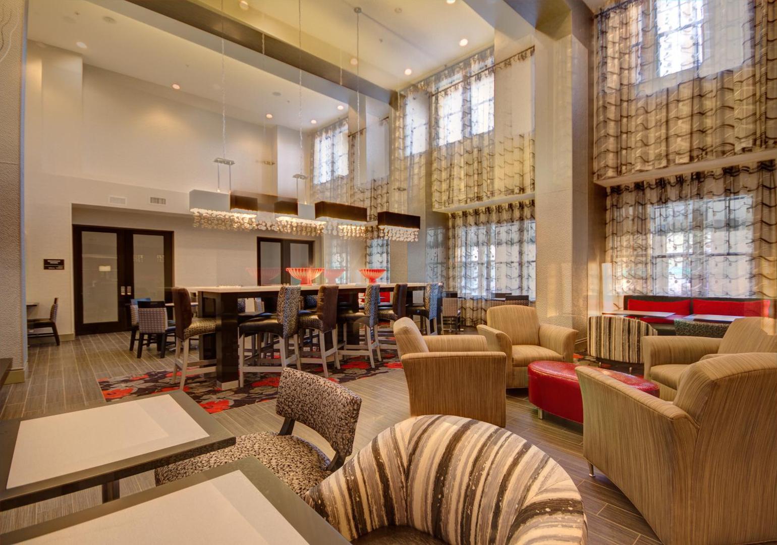 Hampton Inn & Suites DuPont Hampton Inn & Suites DuPont