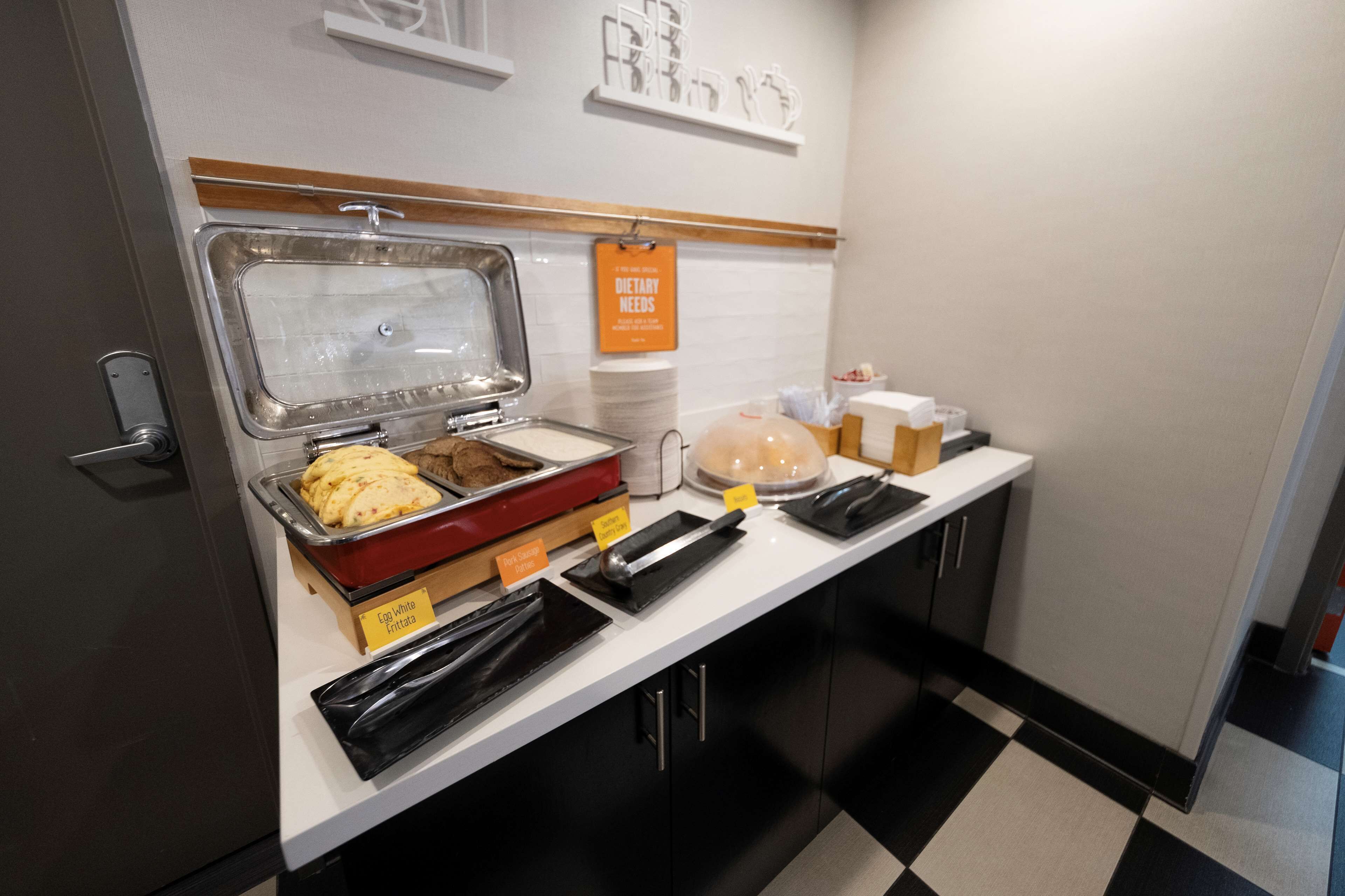 Hampton Inn & Suites DuPont Hampton Inn & Suites DuPont