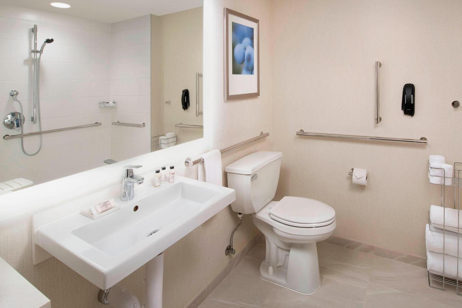 Delta Hotels Seattle Everett Delta Hotels Seattle Everett
