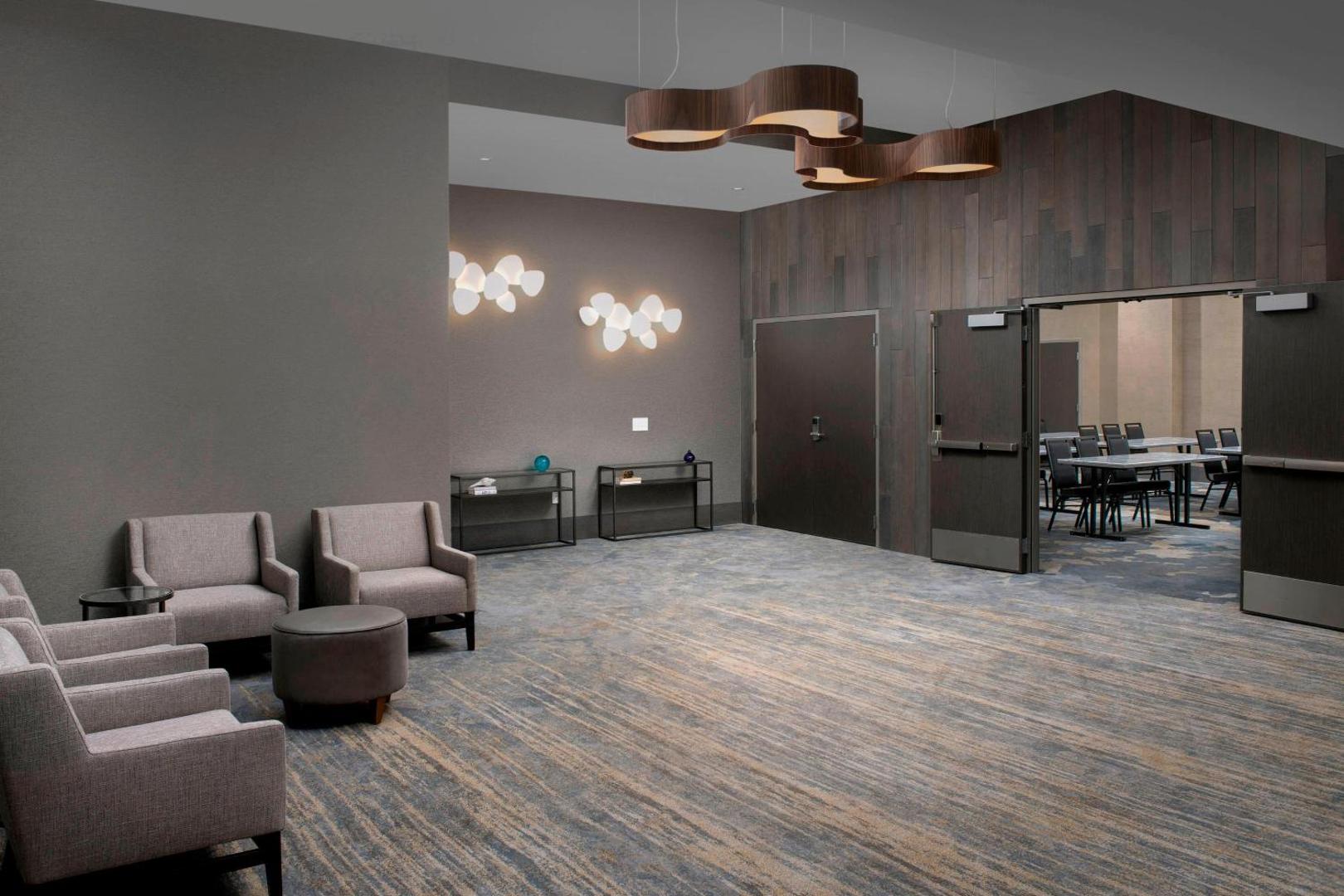 Delta Hotels Seattle Everett Delta Hotels Seattle Everett
