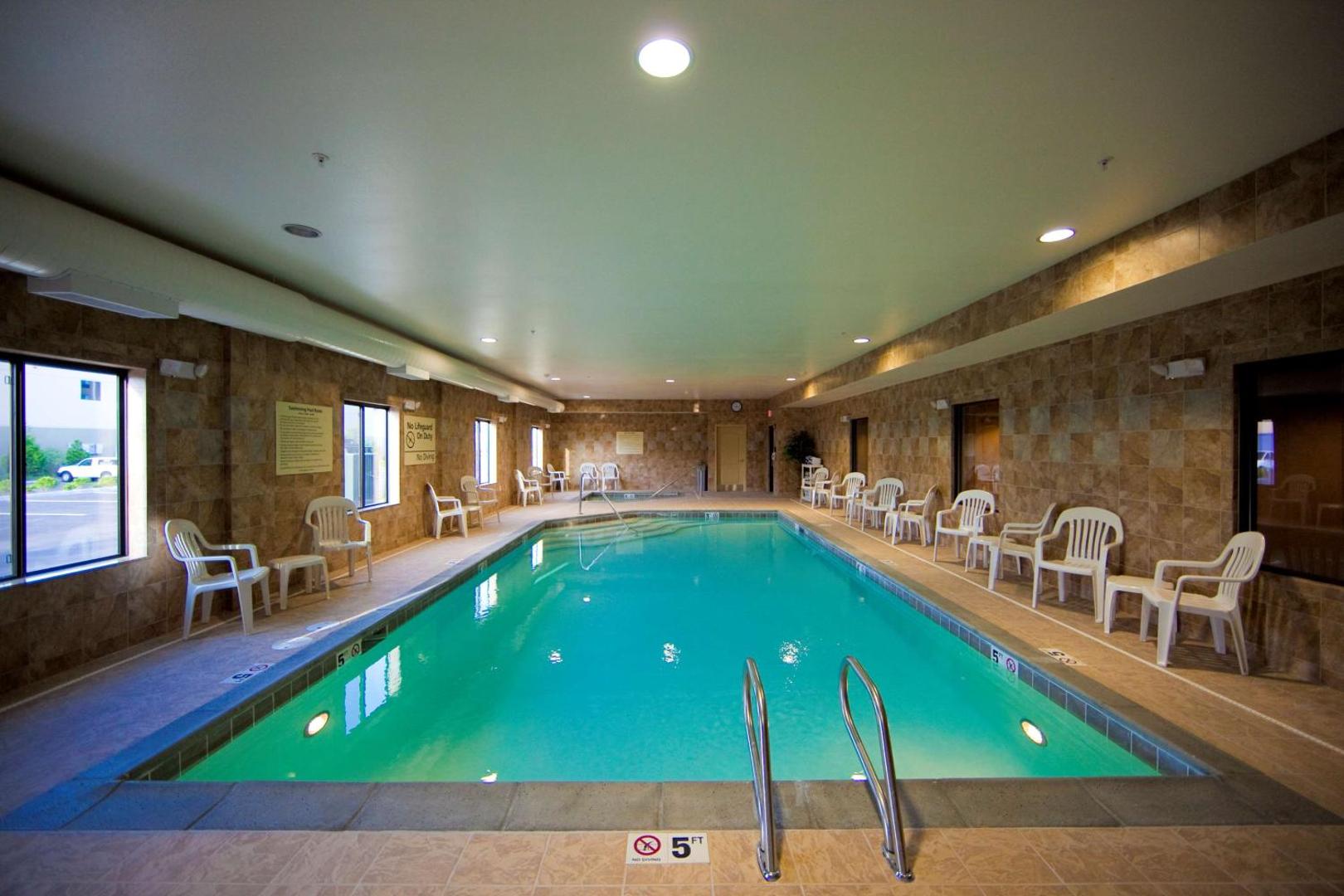 Hampton Inn & Suites Seattle/Kent, WA Hampton Inn & Suites Seattle/Kent, WA