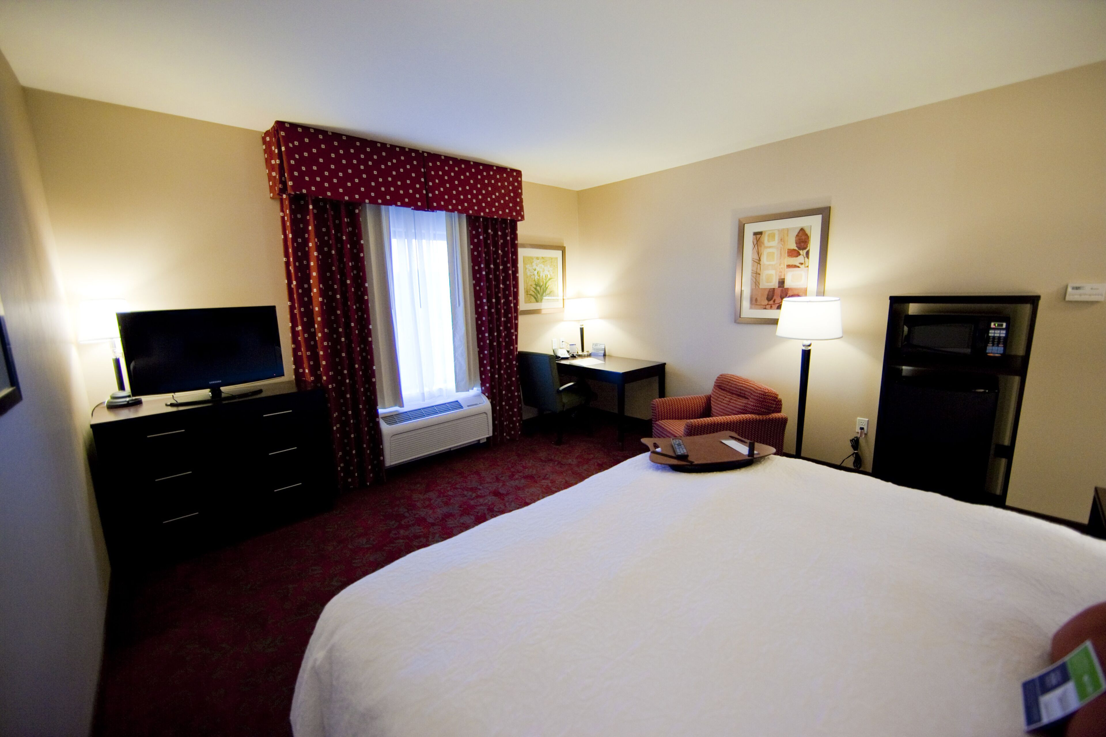 Hampton Inn & Suites Seattle/Kent, WA Hampton Inn & Suites Seattle/Kent, WA